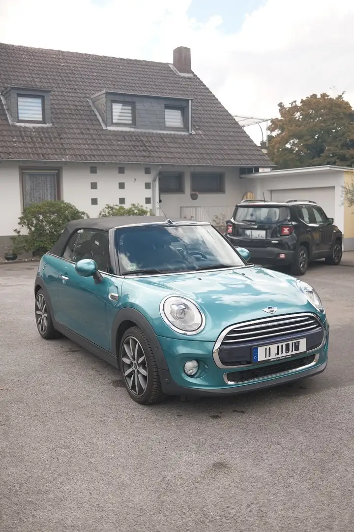 MINI Cooper Cabrio Ausstattung Chili und Wired und Business Grün - 1