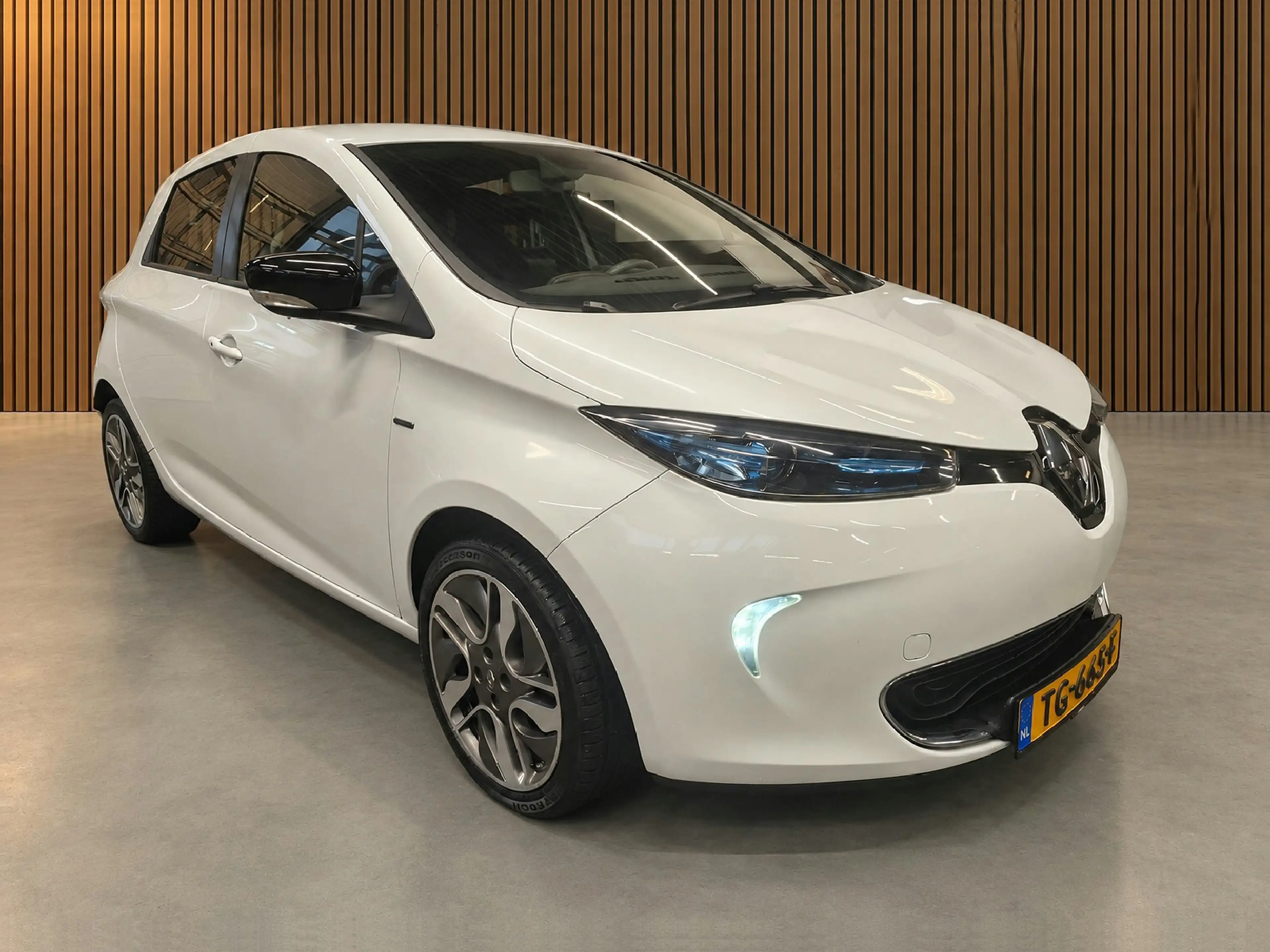 Renault ZOE R90 Bose 41 kWh Koop accu ! — photo 8