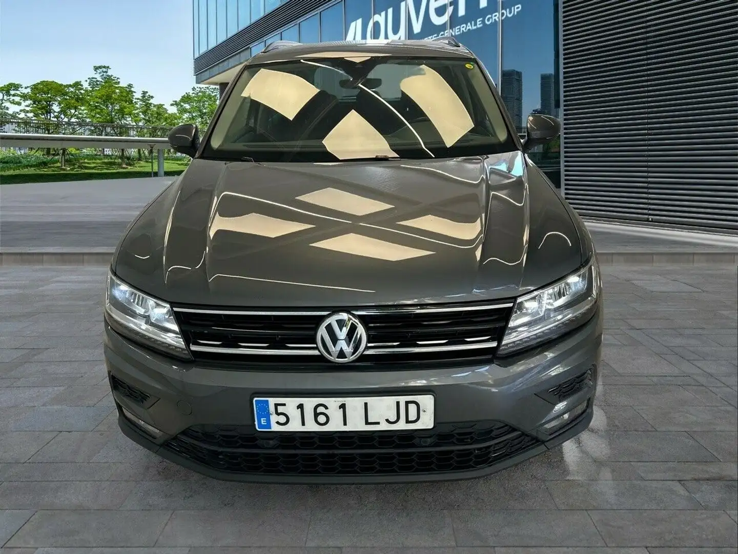 Volkswagen Tiguan 2.0TDI Advance 110kW Gris - 2