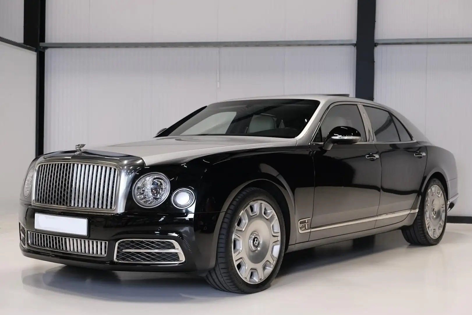 Bentley Mulsanne *Duo Tone*Glasdach*Diamond Quilting* Nero - 1