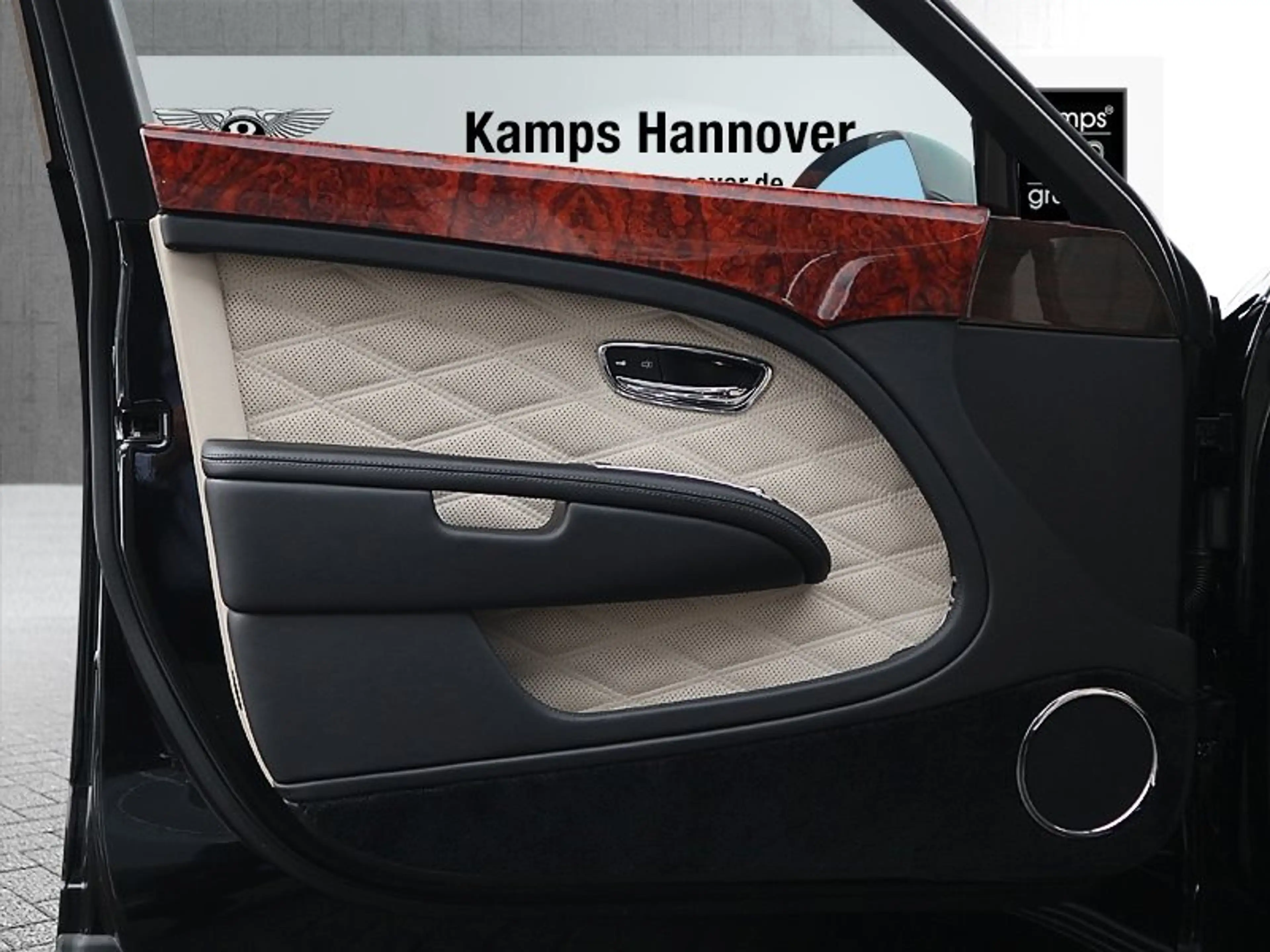 Bentley Mulsanne *Duo Tone*Glasdach*Diamond Quilting* — photo 12