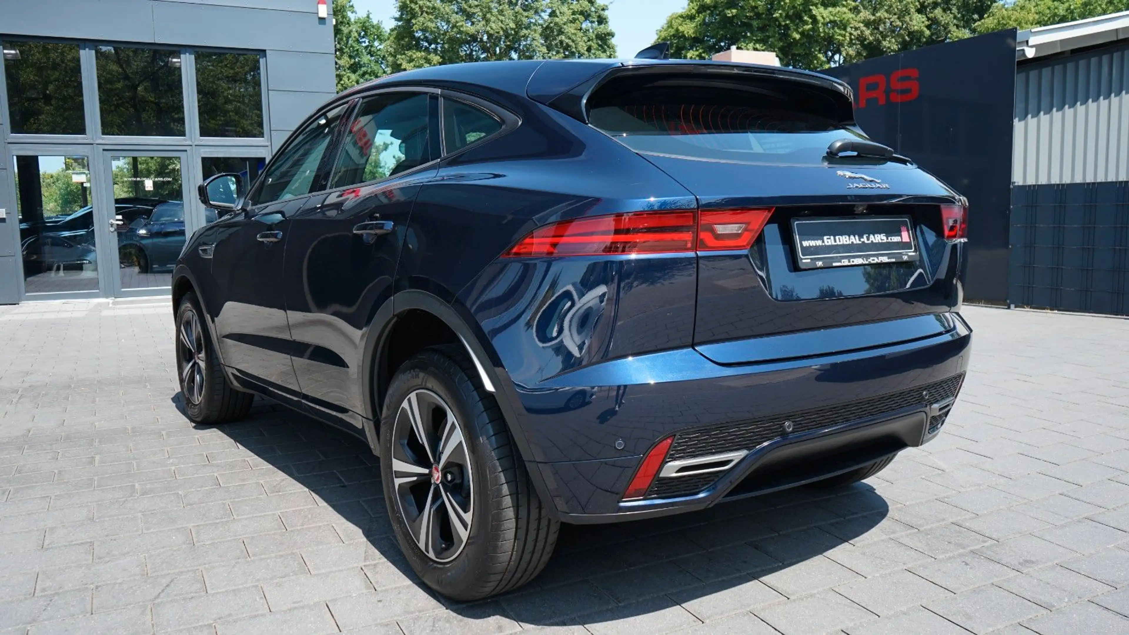 Jaguar E-Pace E-PACE D200 AWD R-DYNAMIC S*PANORAMA*VIRTUAL* — photo 13