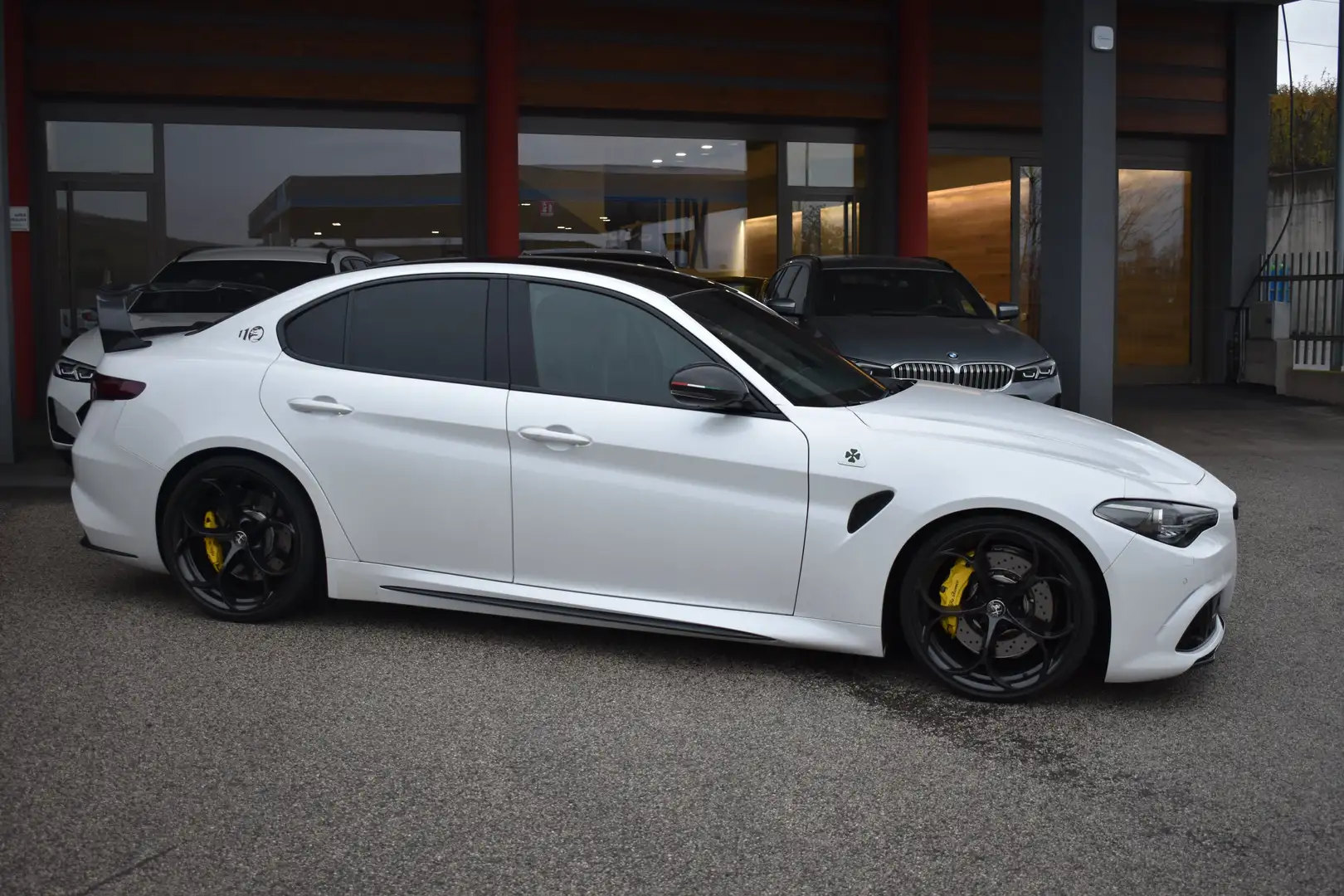 Alfa Romeo Giulia Giulia 2.9 t V6 Quadrifoglio 510cv Blanc - 1