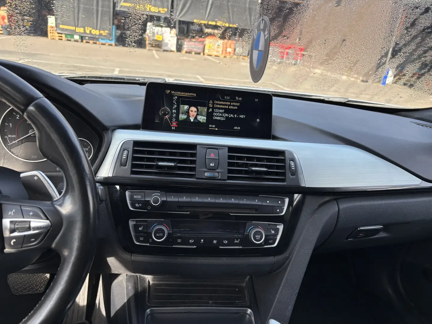 BMW Active Hybrid 3 ActiveHybrid Sport-Aut. Luxury Line - 2