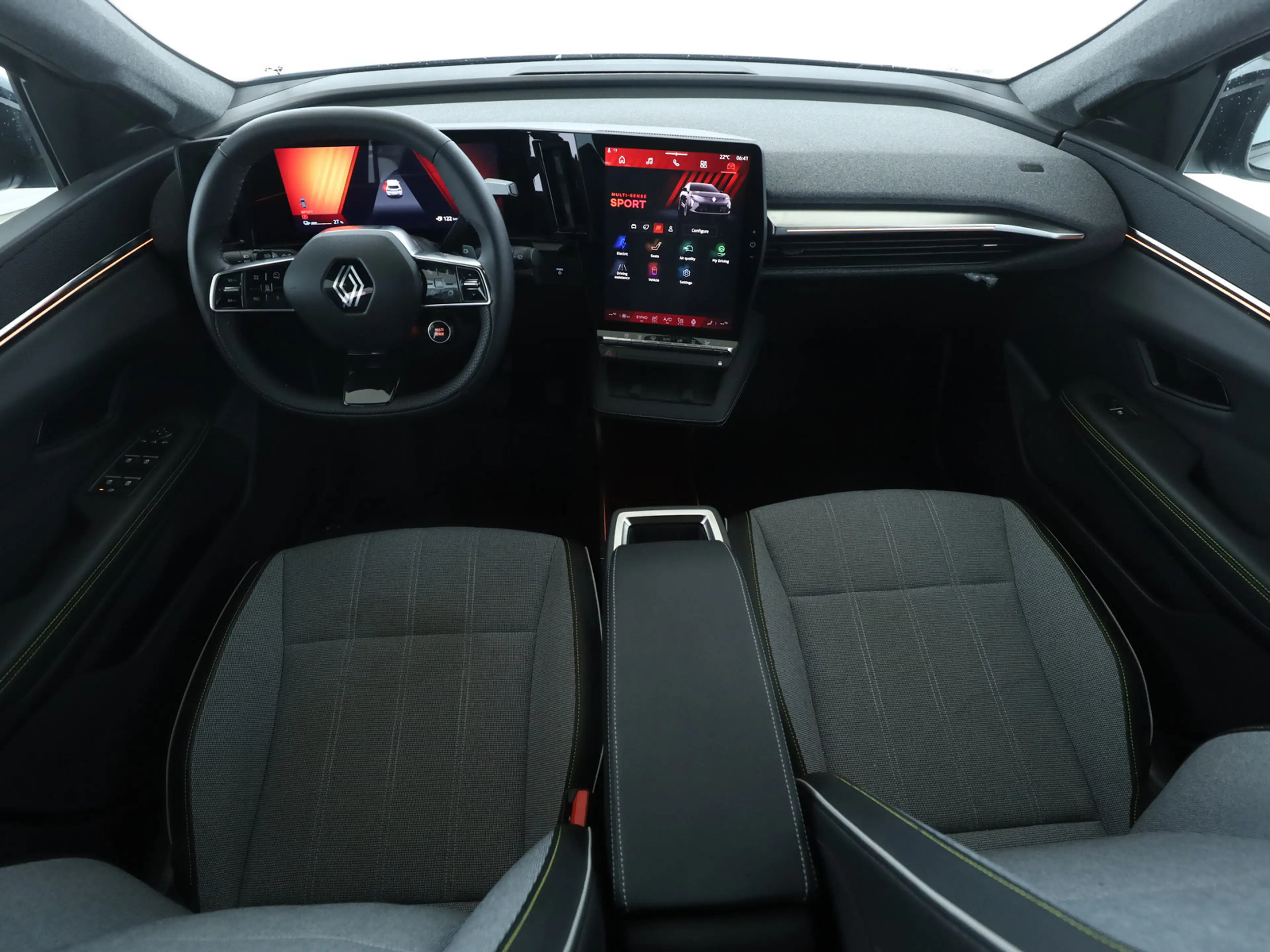 Renault Scenic 100% ele Techno 220 Long Range PDC — photo 13
