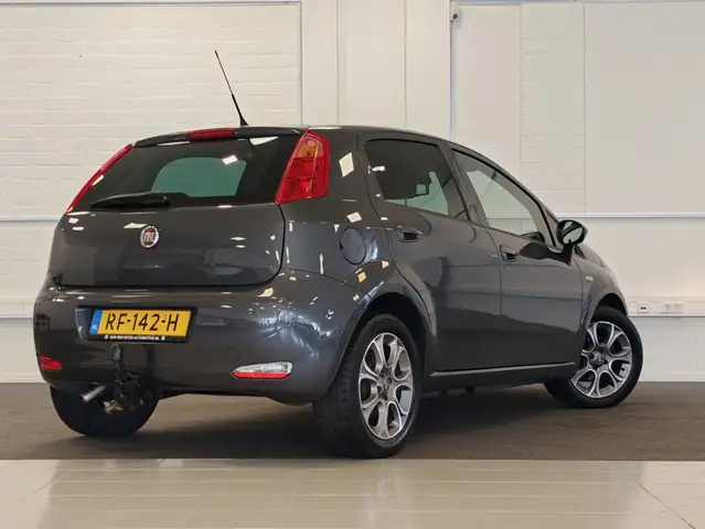 Fiat Punto Evo view 6
