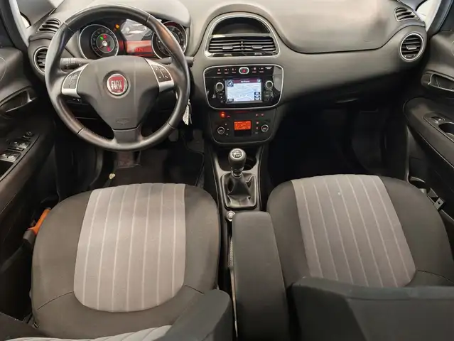Fiat Punto Evo view 7