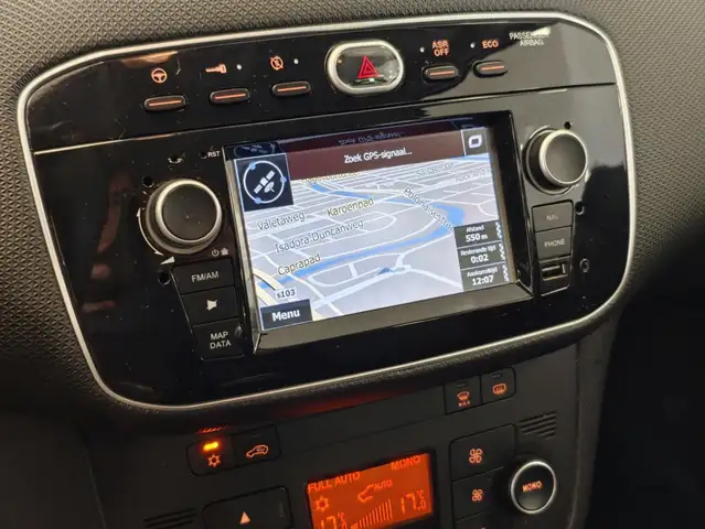 Fiat Punto Evo view 15
