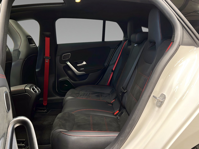 Mercedes-Benz CLA 35 AMG CLA 35 4MATIC SB Standhzg+Panoram+Distronic+360° — photo 10