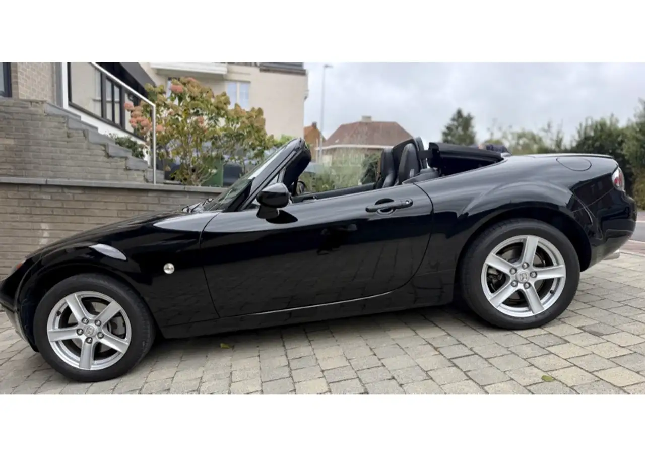 Mazda MX-5