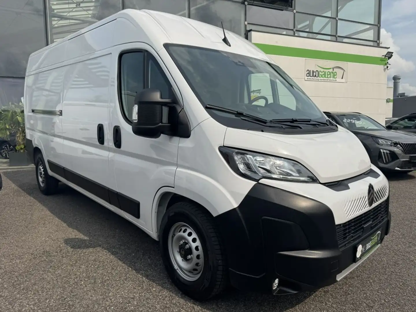 Citroen Jumper 2.2 BlueHDi 140 L3H2 AUTOMATIK Weiß - 1