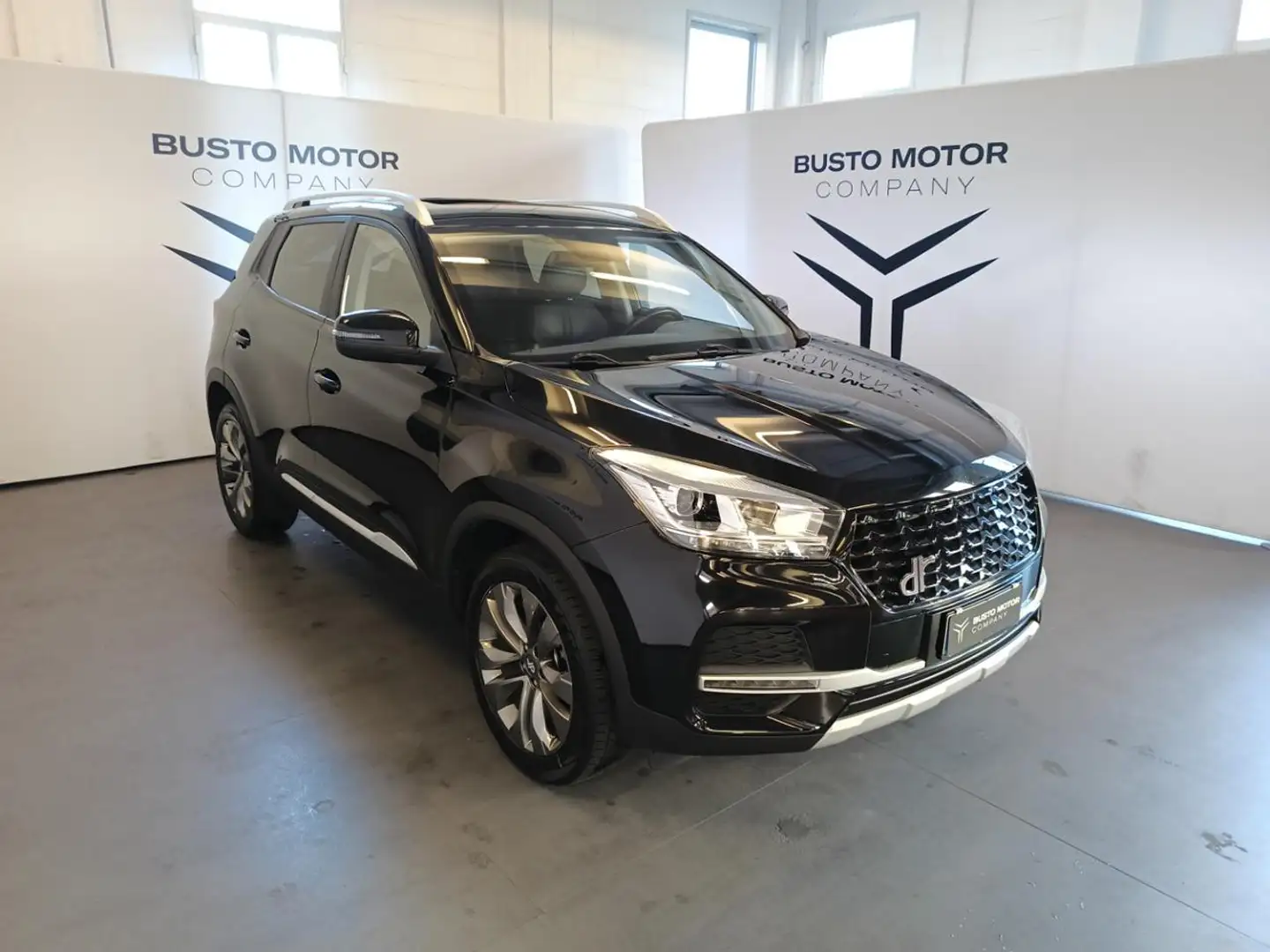 DR Automobiles DR4.0 1.5 Bi-Fuel GPL Noir - 1