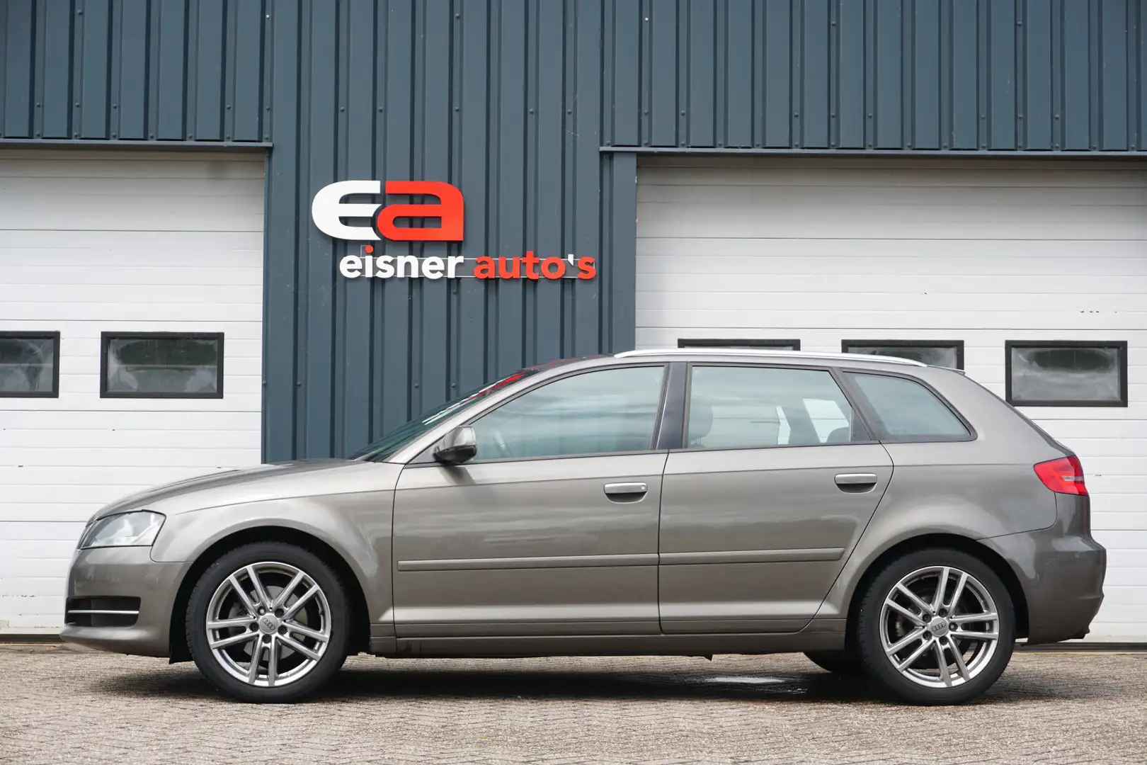 Audi A3 Sportback 1.4 TFSI Attraction Pro Line | CLIMA | C Grijs - 2