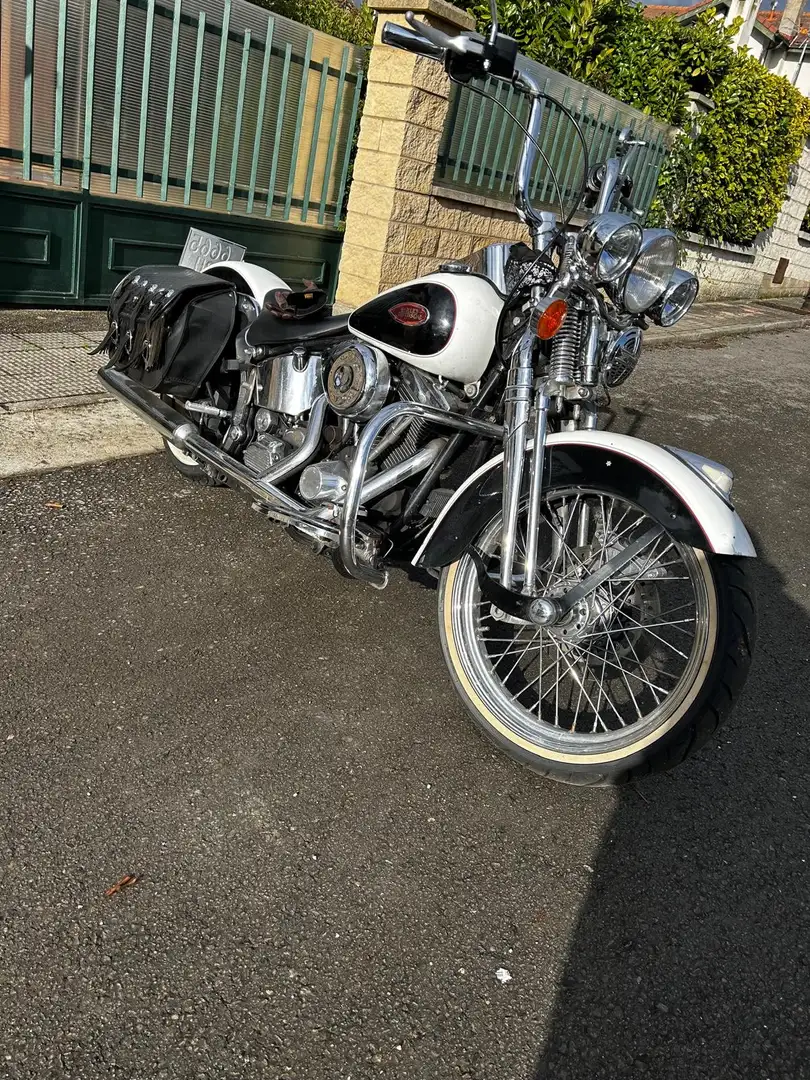 Harley-Davidson Heritage Springer - 1
