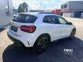 Mercedes-Benz GLA 200 GLA 200d AMG | 1.Hd | Night-Paket | AHK | TOP SUV Weiß - thumbnail 6