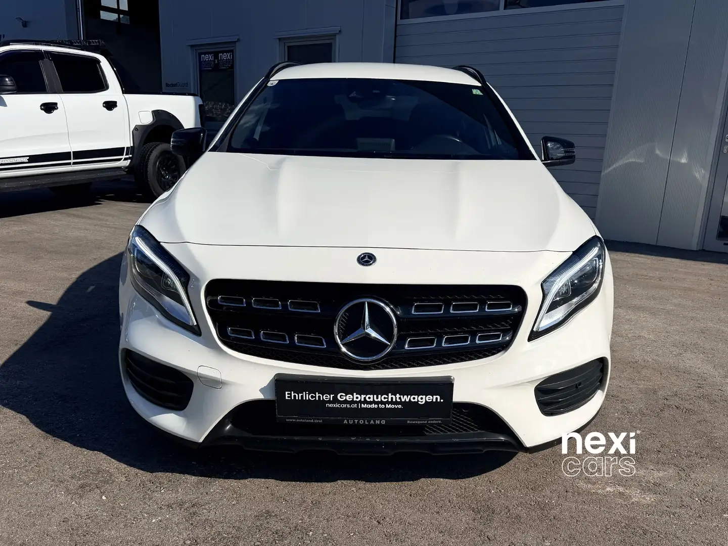 Mercedes-Benz GLA 200 GLA 200d AMG | 1.Hd | Night-Paket | AHK | TOP SUV Weiß - 2