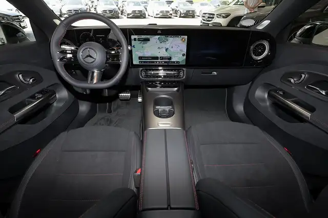 Mercedes-Benz CLA view 5