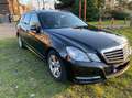 Mercedes-Benz E 220 Avant-garde 220 facelift( gekeurd voor verkoop ) Czarny - thumbnail 1