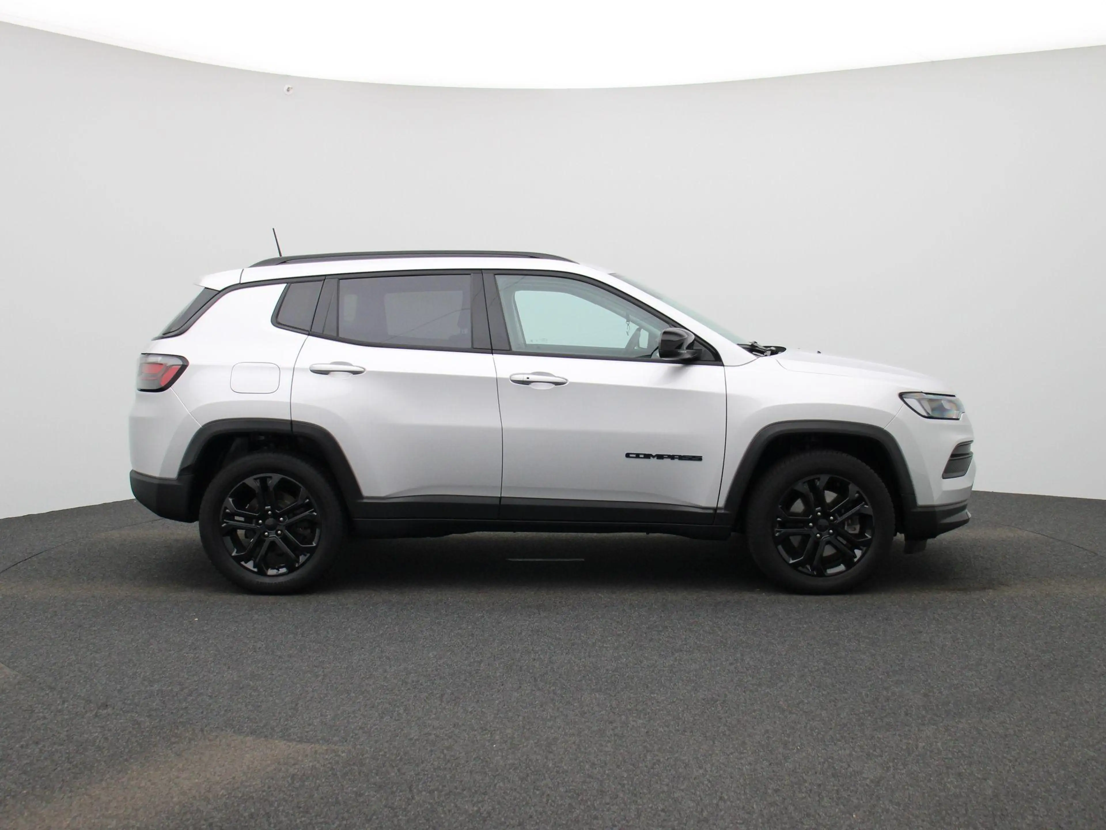 Jeep Compass 1.3 Turbo T4 190 4xe ATX Night Eagle | NAVIGATIE | — photo 6