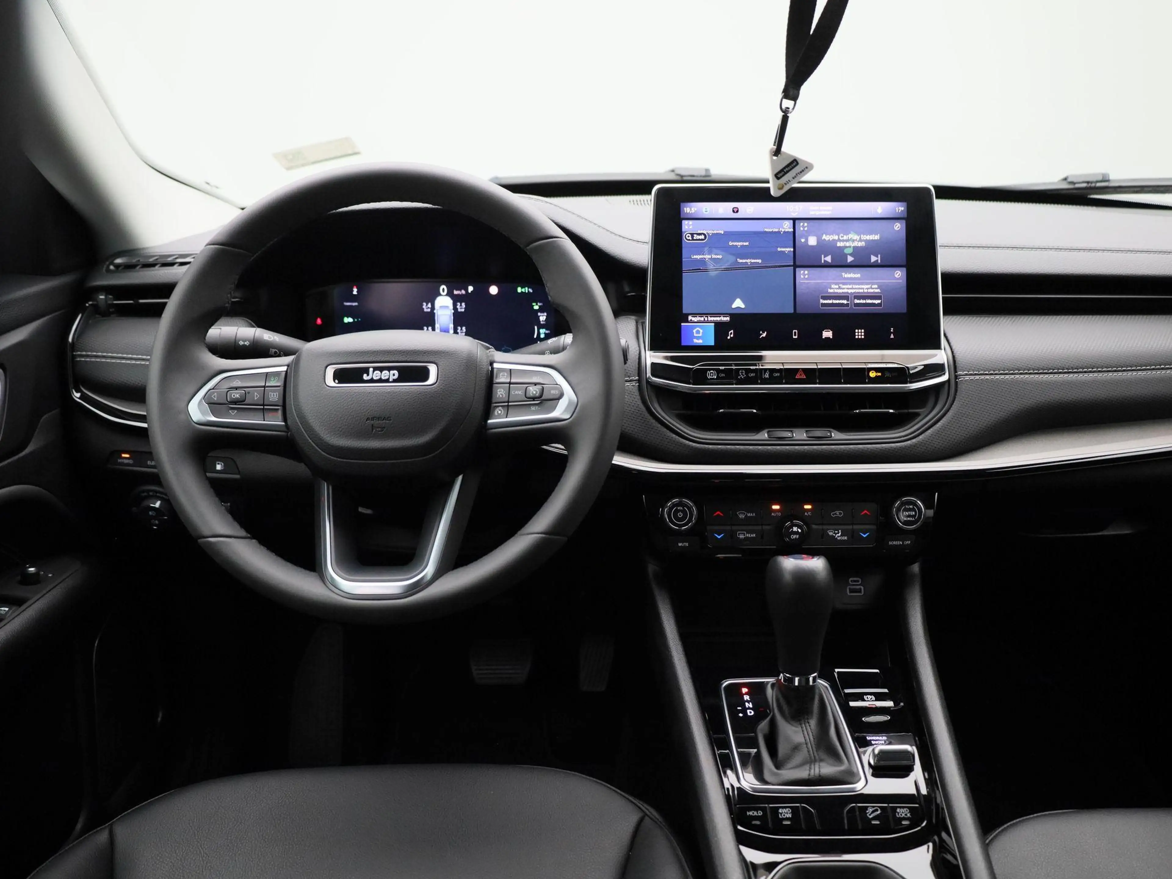 Jeep Compass 1.3 Turbo T4 190 4xe ATX Night Eagle | NAVIGATIE | — photo 7
