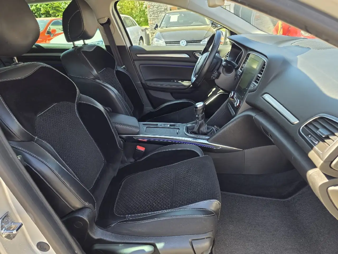 Renault Megane IV Estate TCe 130cv Intens