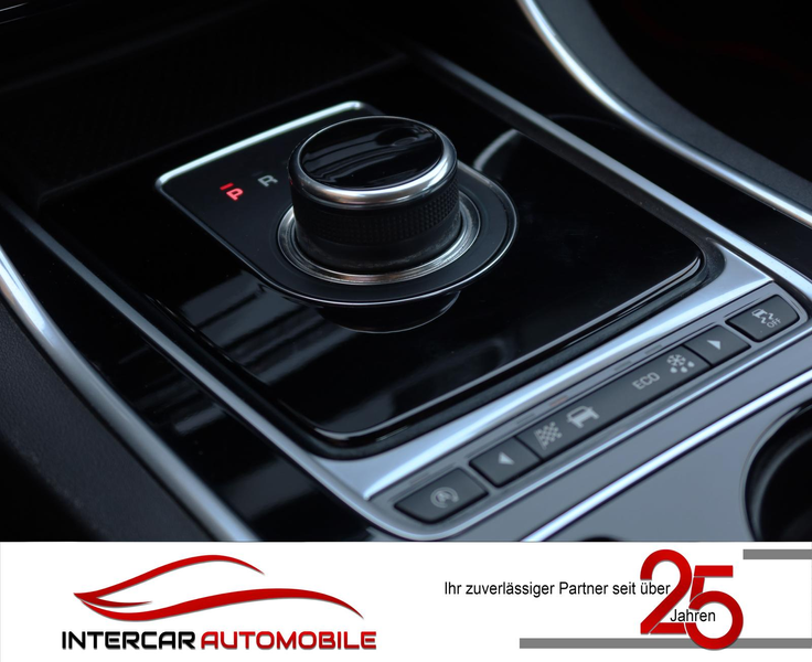 Jaguar XE Prestige 2.0 E-Performance |Xenon|R.Kamera| — photo 10