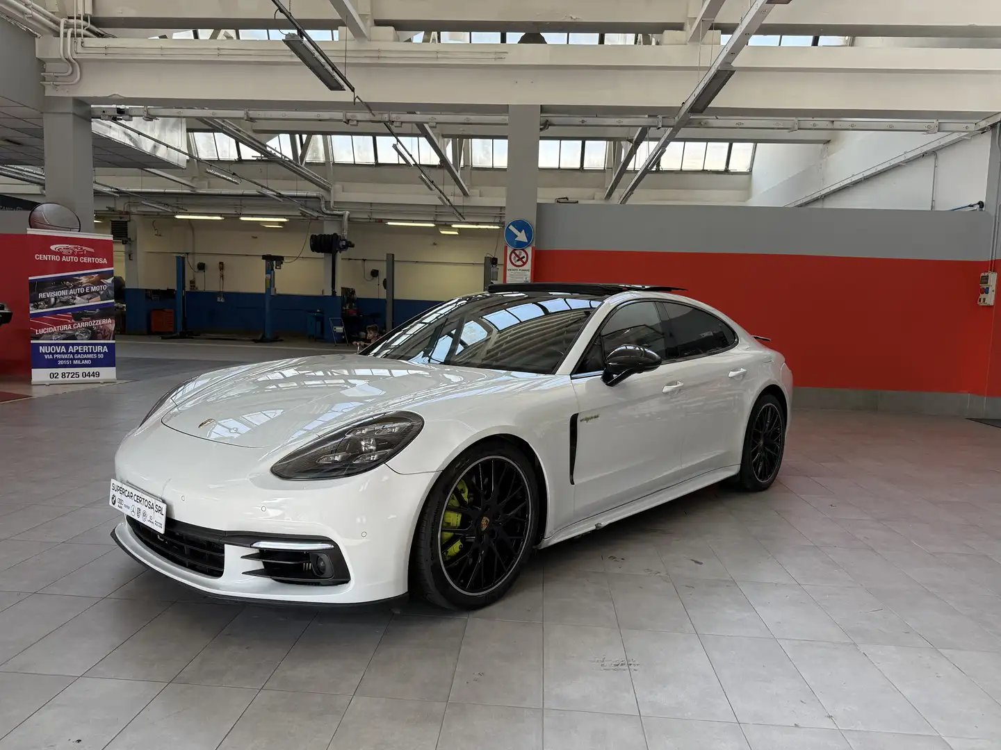 Porsche Panamera 3.0 Hybrid Bianco - 1