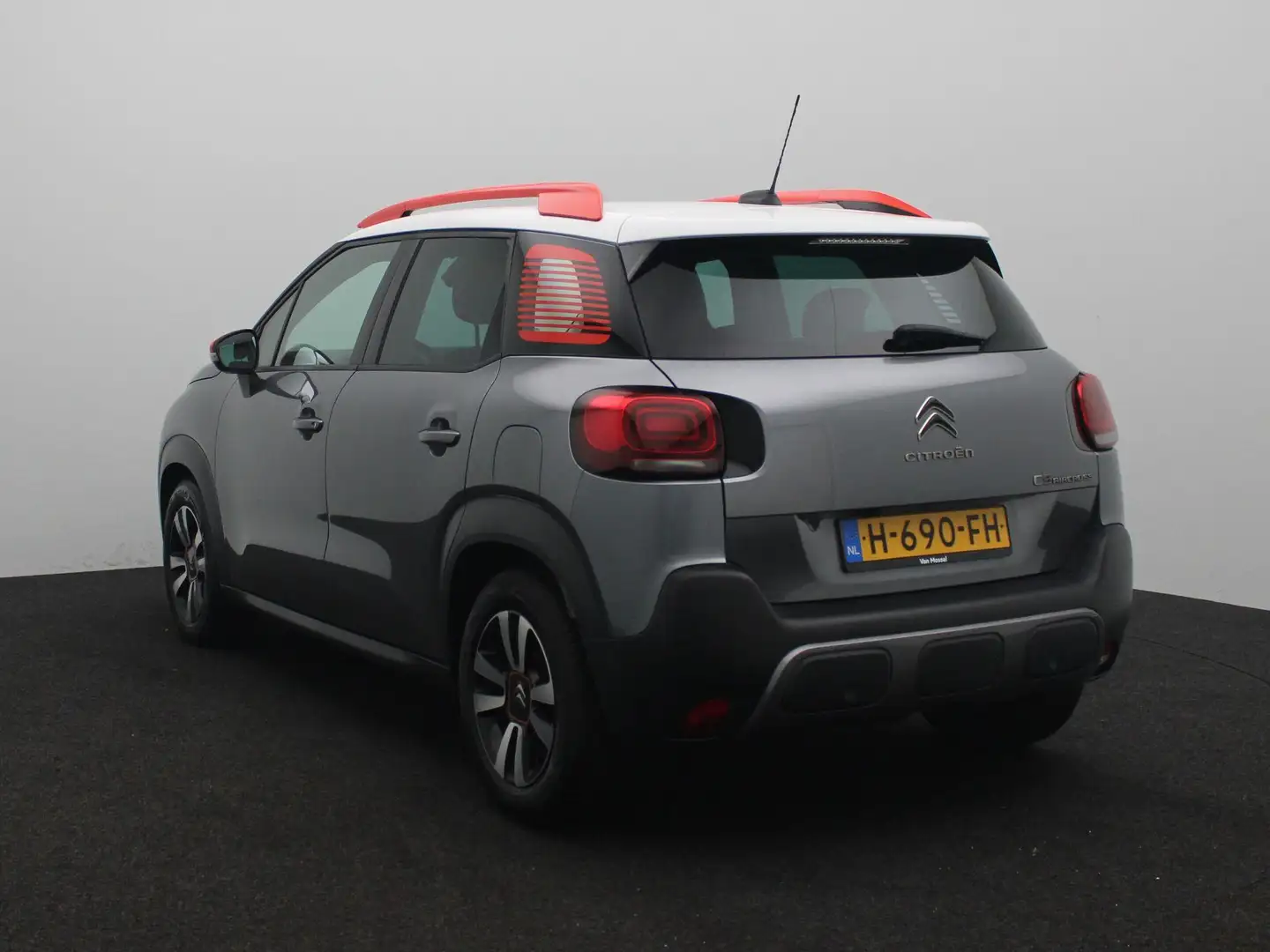 Citroen C3 Aircross 1.2 PureTech Feel | Navigatie | Apple Carplay/Andr Grijs - 2