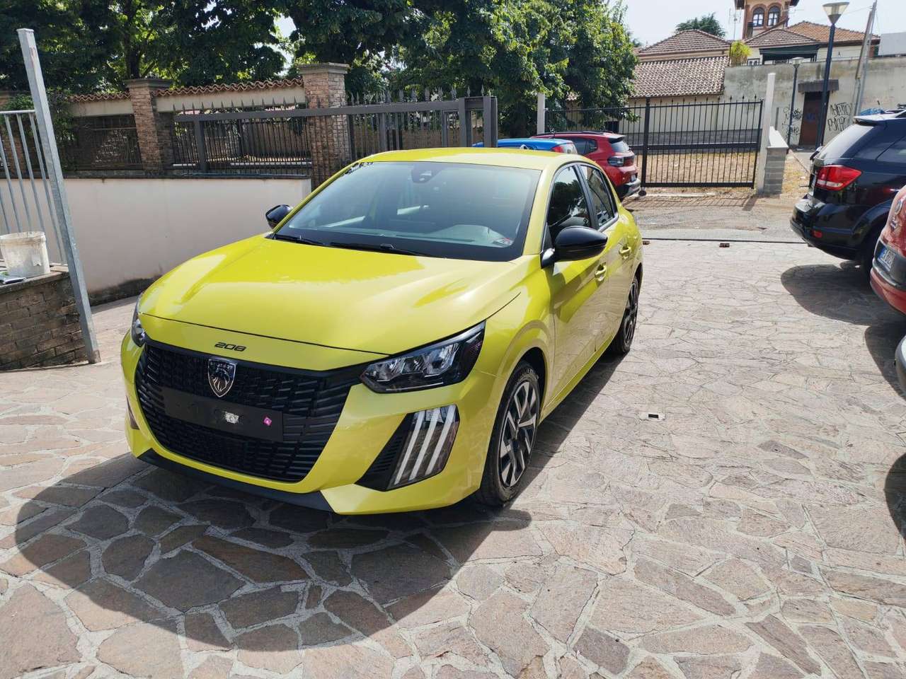 Peugeot 208 208 1.2 puretech Active s