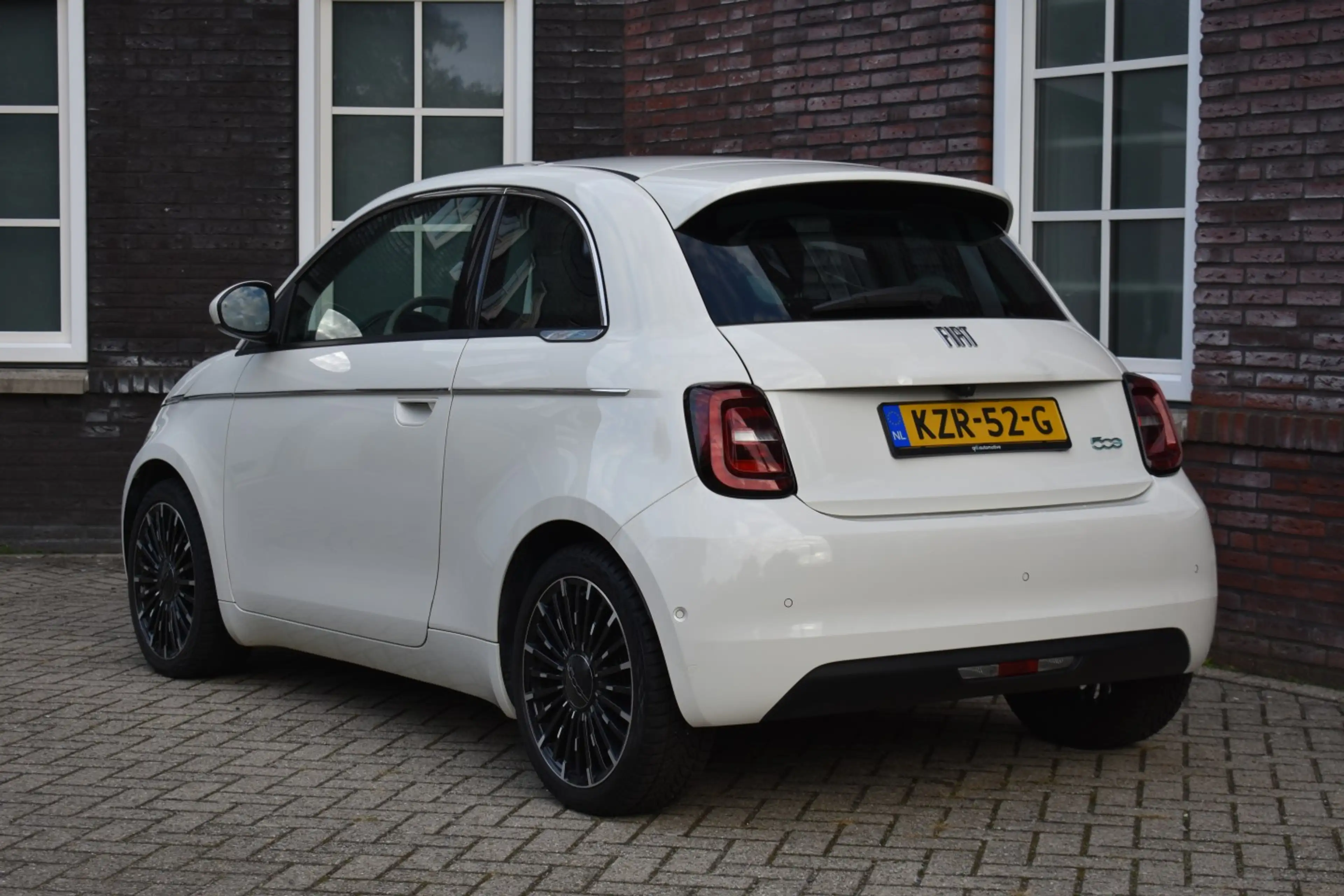 Fiat 500e 42KWh La Prima 3+1 /95% SOH/ Panoramadak/Leer/Acti — photo 9