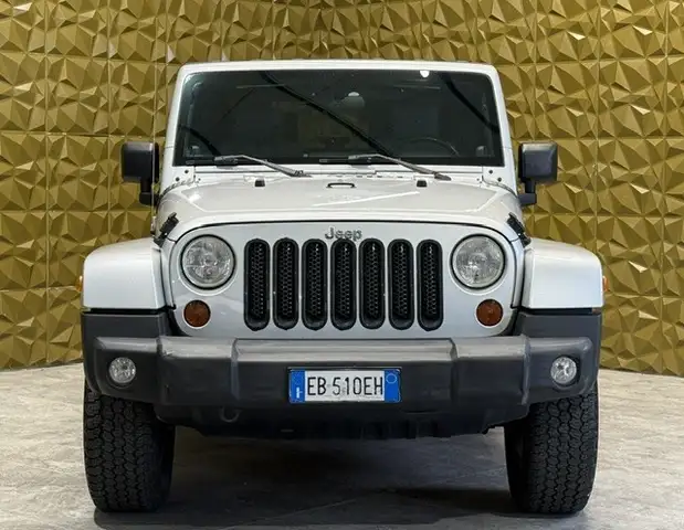 Jeep Wrangler Wrangler 3p 2.8 crd Sahara dpf