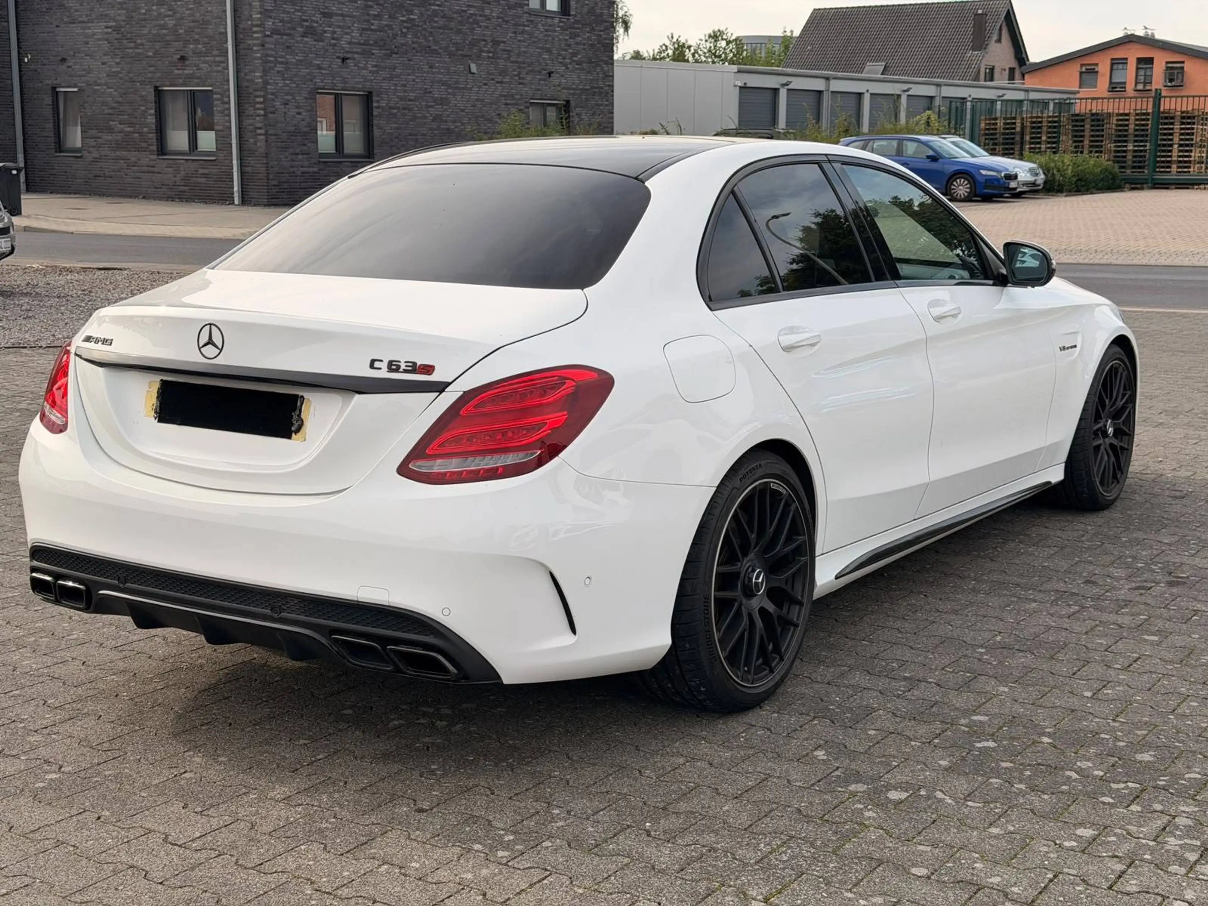 Mercedes-Benz C 63 AMG C 63 AMG|OHNE OPF|PANO|PERFORMANCE SITZE — photo 5