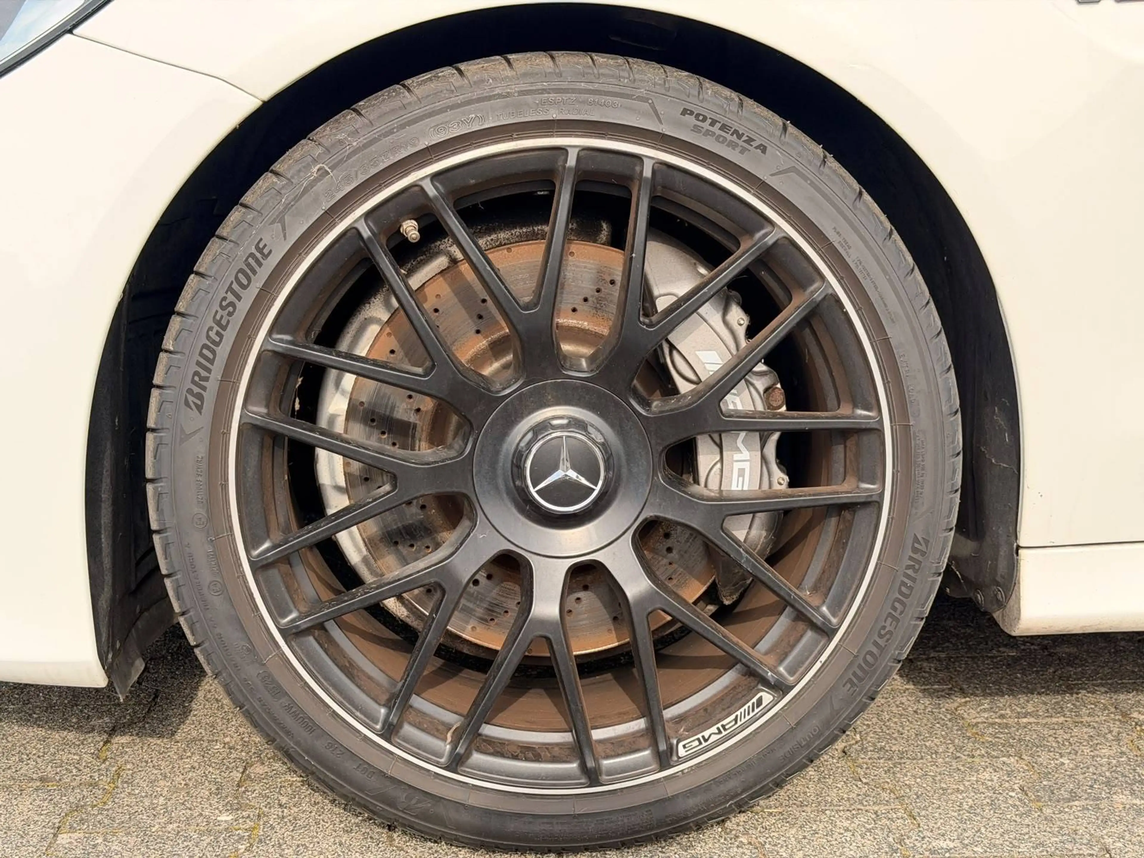 Mercedes-Benz C 63 AMG C 63 AMG|OHNE OPF|PANO|PERFORMANCE SITZE — photo 4