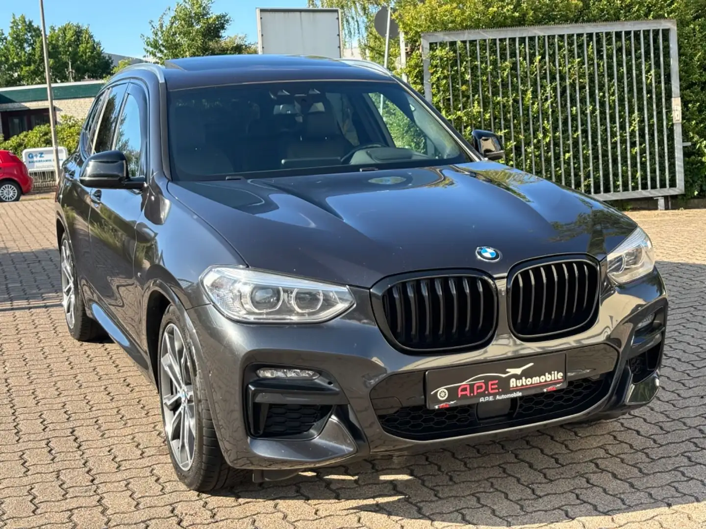 BMW X3 M D Vollausstattung Tüv/Au NEU Garantie Schwarz - 1