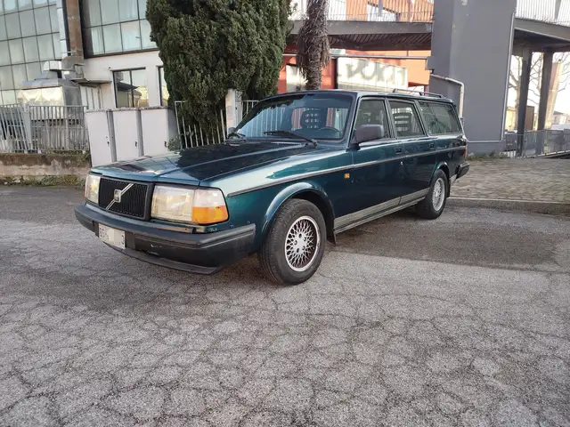Volvo 245