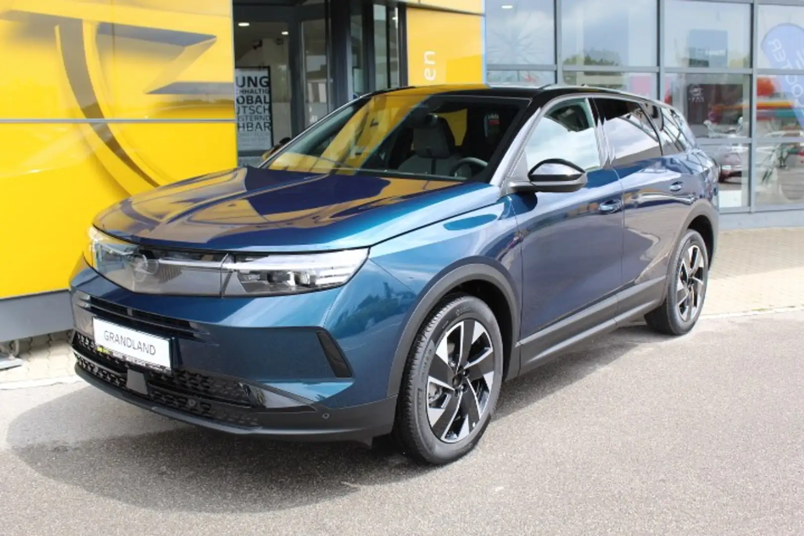 Opel Grandland 1.2 MHEV GS Aut. Blau - 1