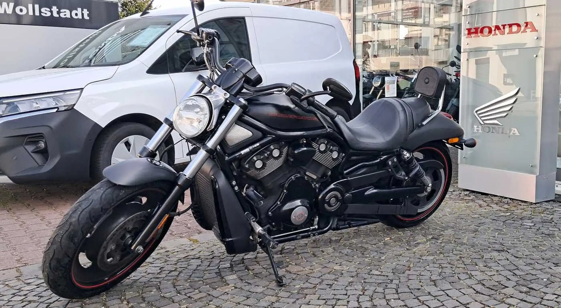 Harley-Davidson Night Rod Special Negro - 1