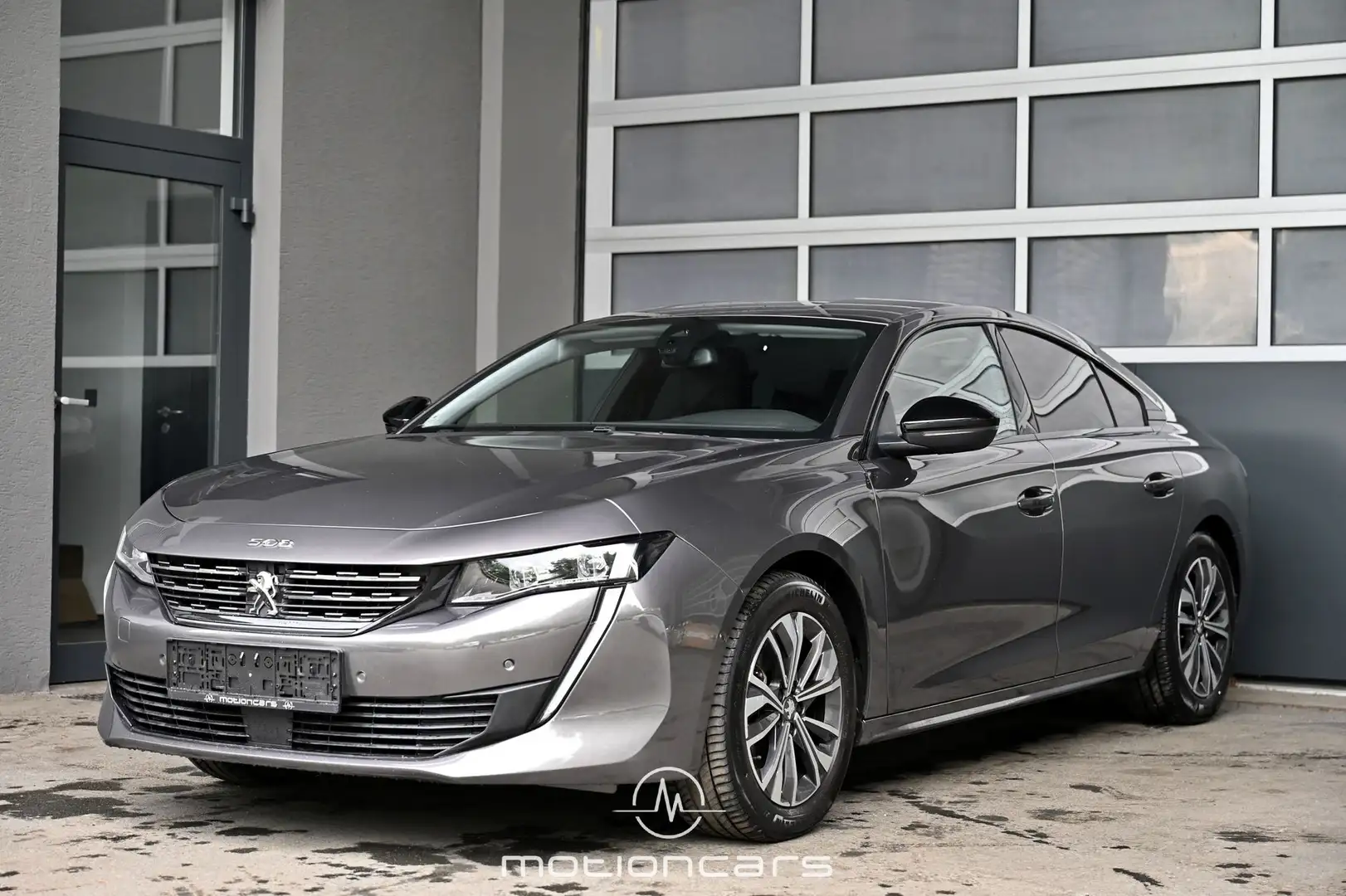 Peugeot 508 1.2 PureTech 130 Allure Pack Pickerl NEU - 1