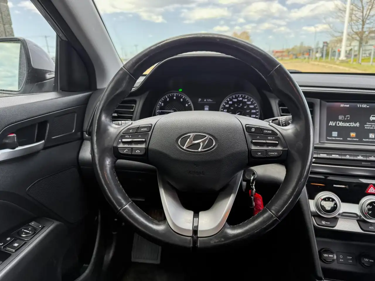 Hyundai ELANTRA снимка Hyundai ELANTRA