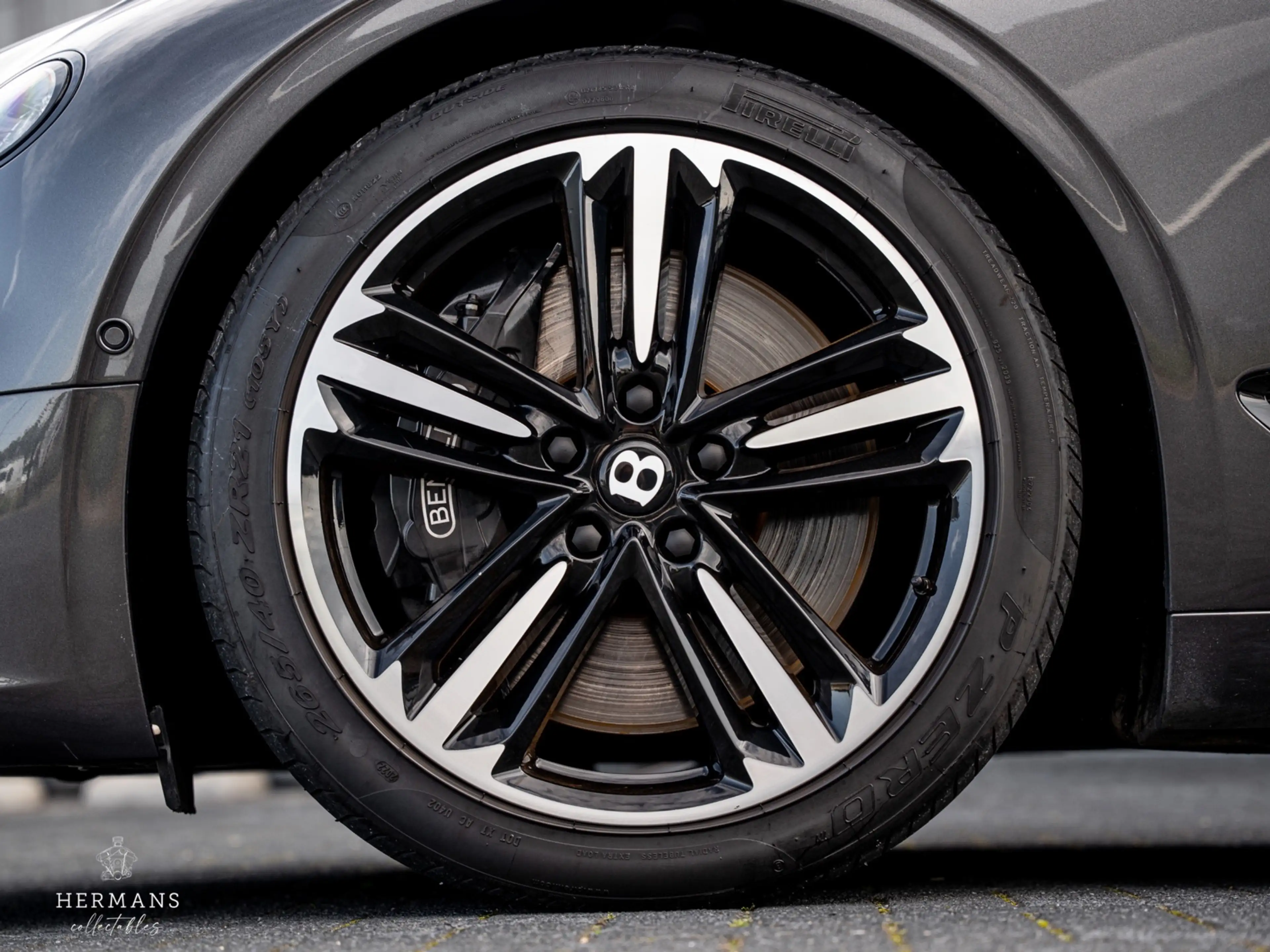 Bentley Continental GT 4.0 V8 / Rotating Screen / Massage / Bang & Olufse — photo 13