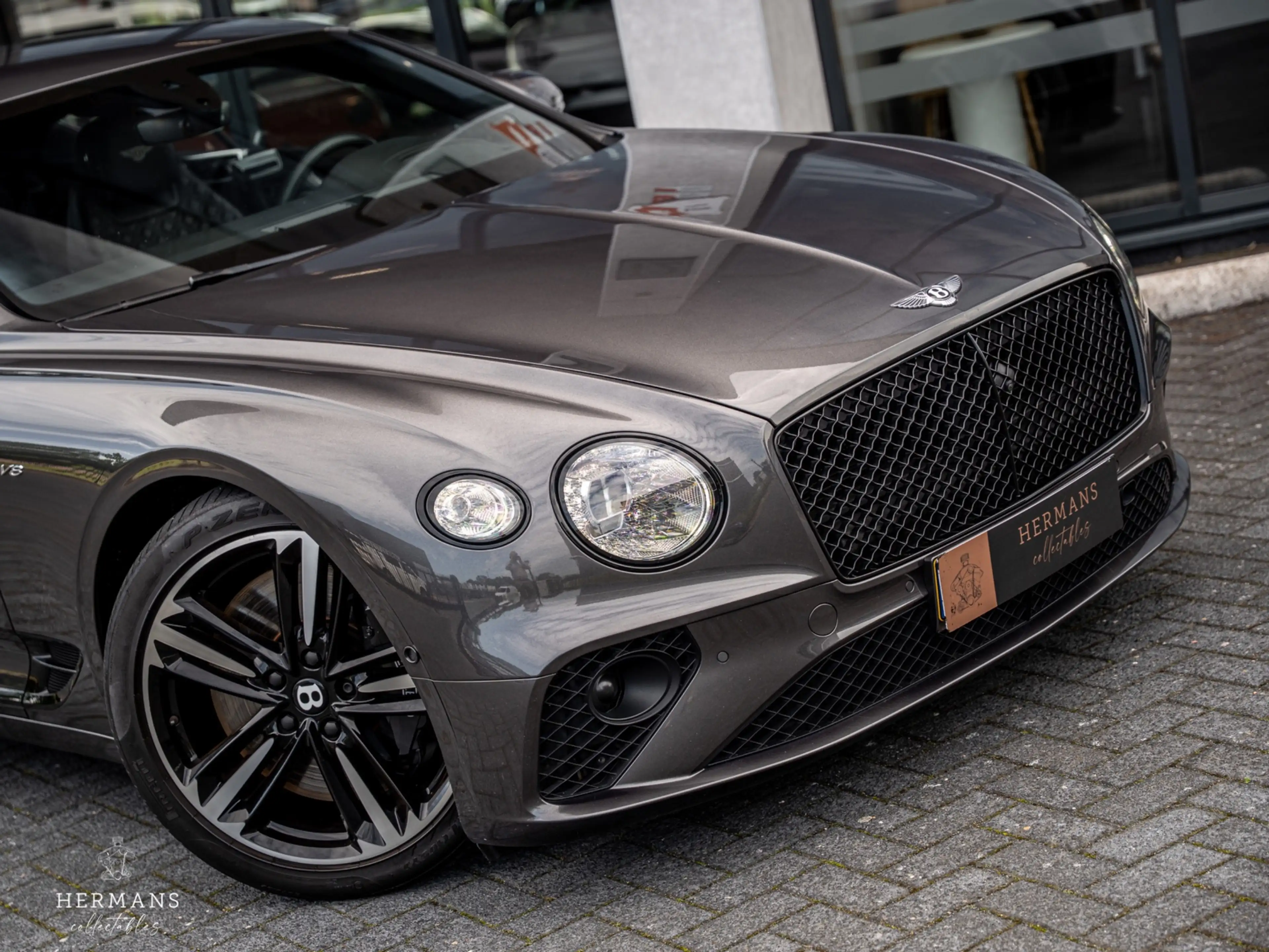 Bentley Continental GT 4.0 V8 / Rotating Screen / Massage / Bang & Olufse — photo 2
