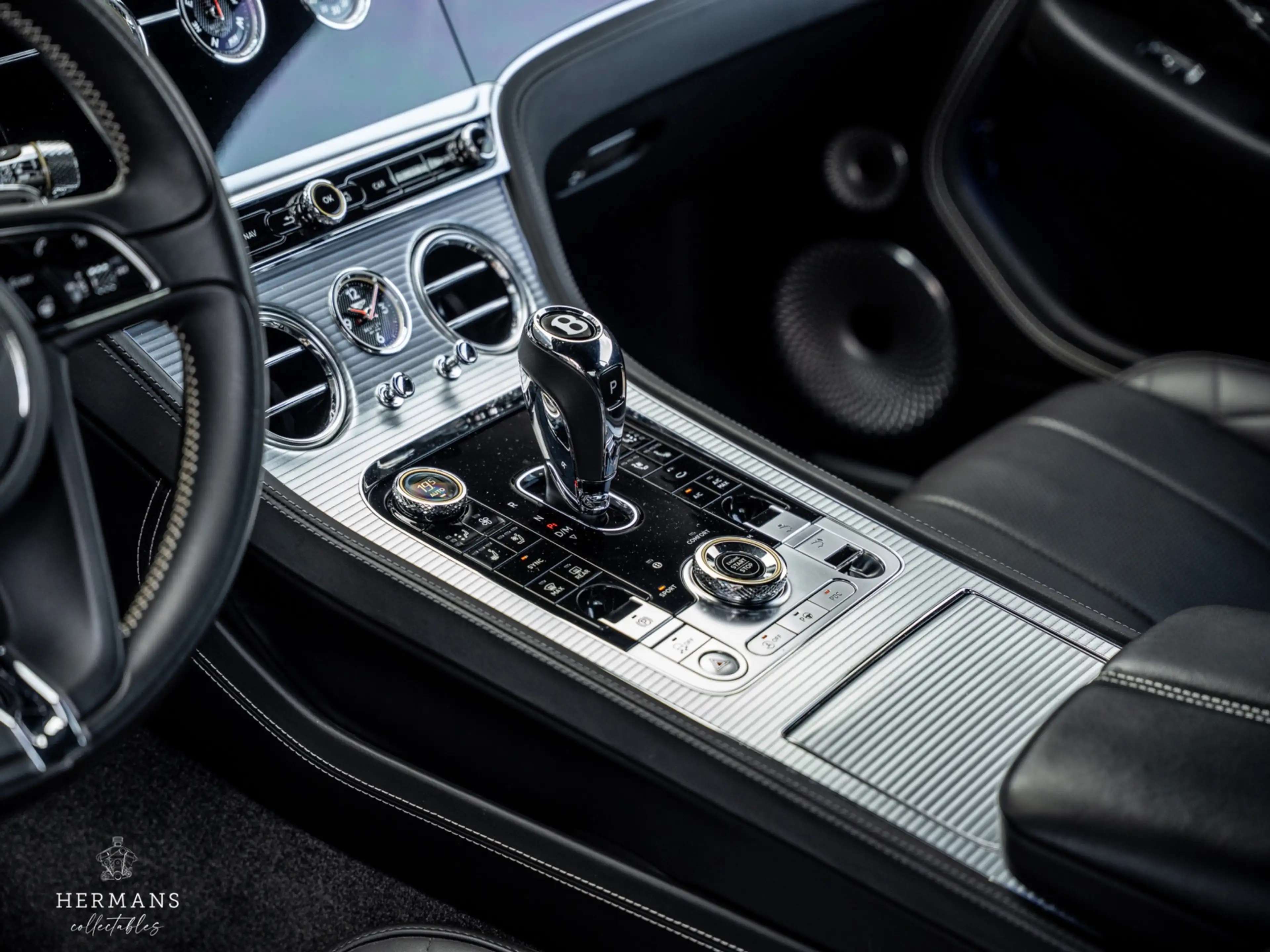 Bentley Continental GT 4.0 V8 / Rotating Screen / Massage / Bang & Olufse — photo 20