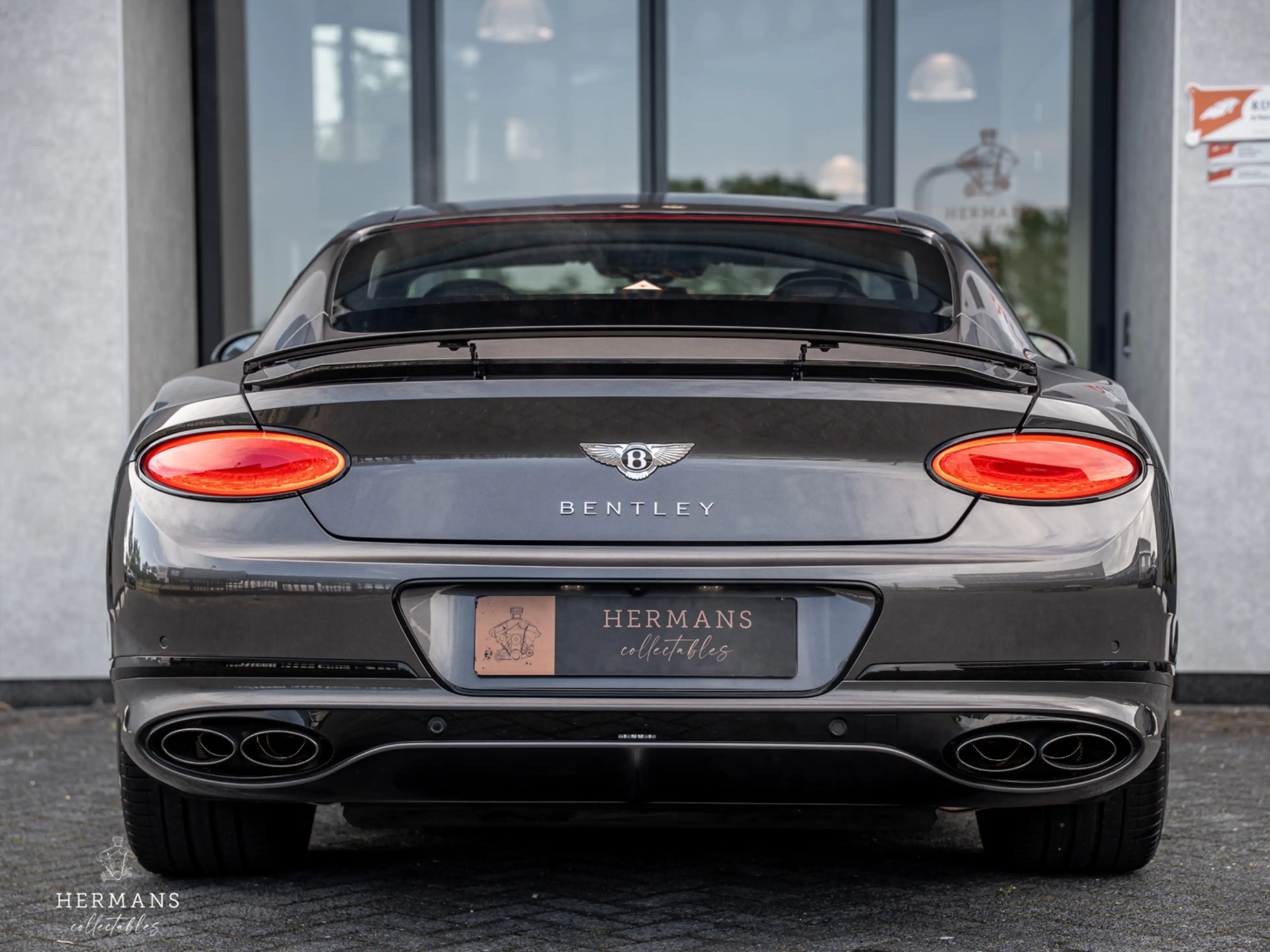 Bentley Continental GT 4.0 V8 / Rotating Screen / Massage / Bang & Olufse — photo 8