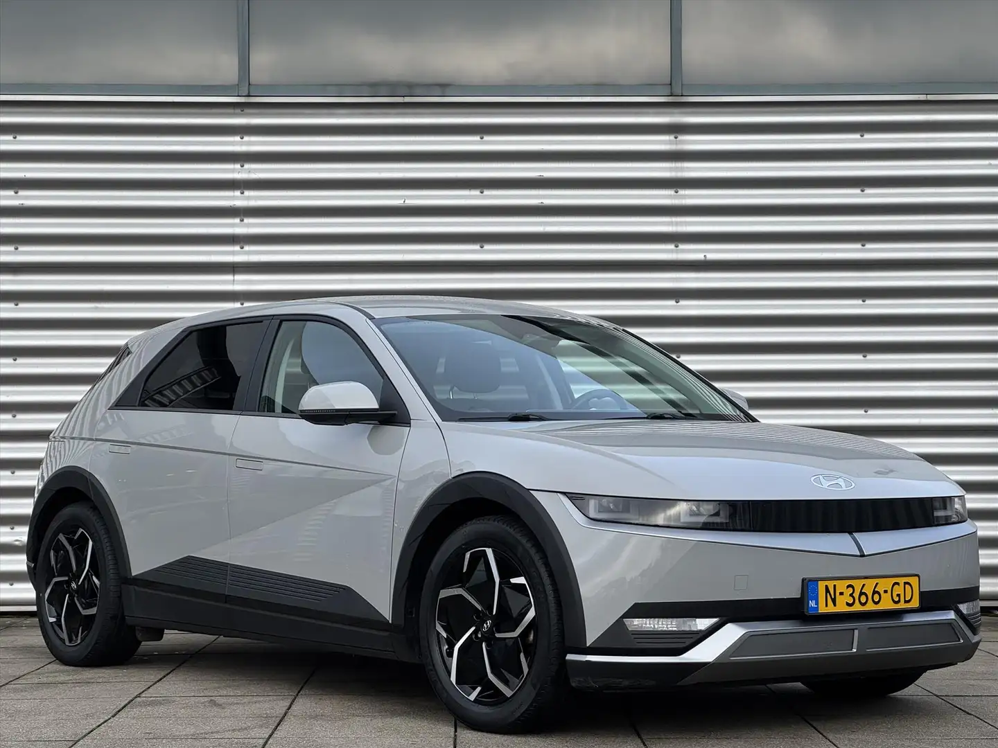 Hyundai IONIQ 5 73 kWh 217pk RWD Style I SOH 97% I Apple CarPlay I Grijs - 2