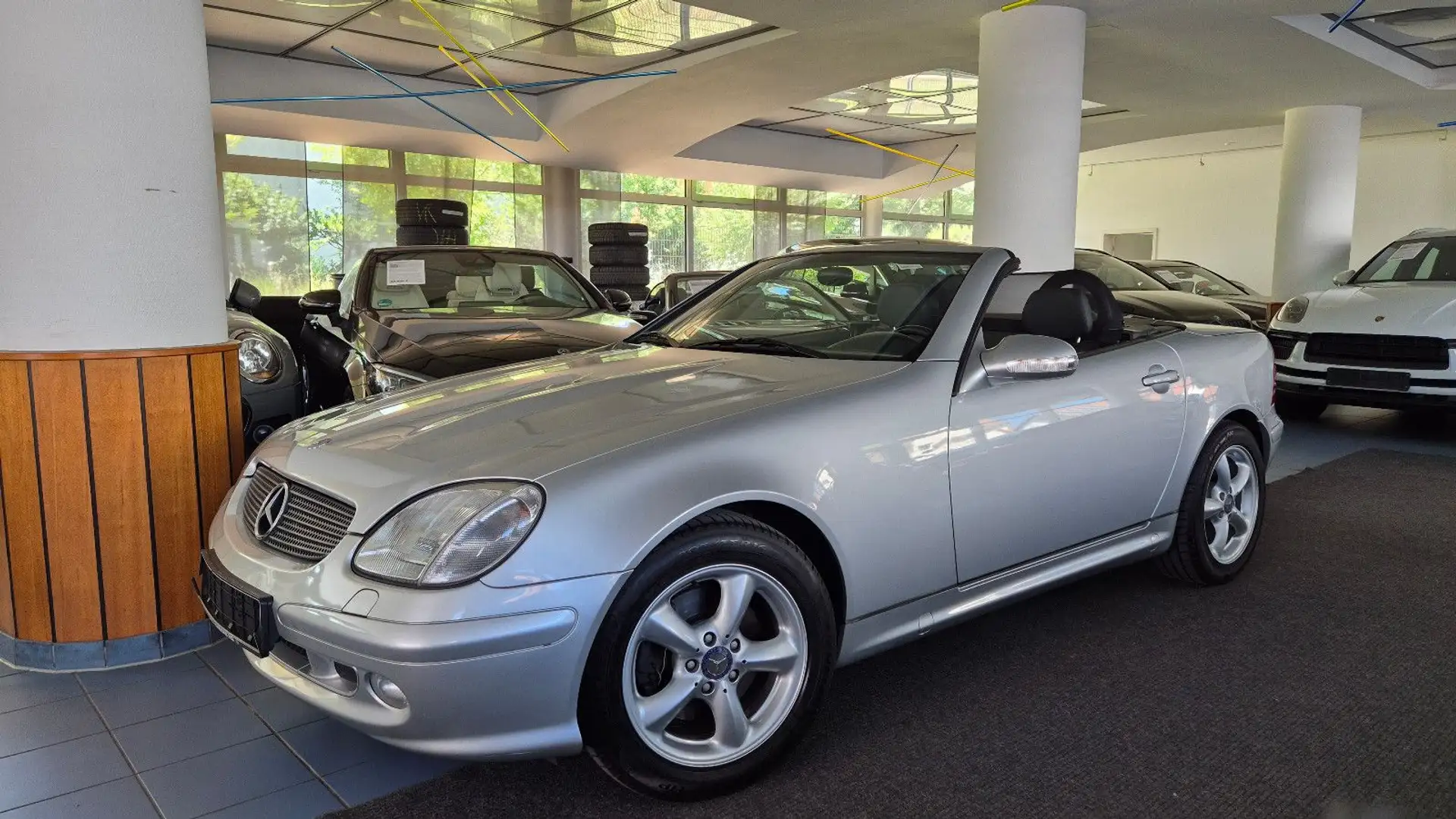 Mercedes-Benz SLK 320 Aut/8xAlu/Leder/2.Hd/Rostfrei/Unfallfrei Argent - 1