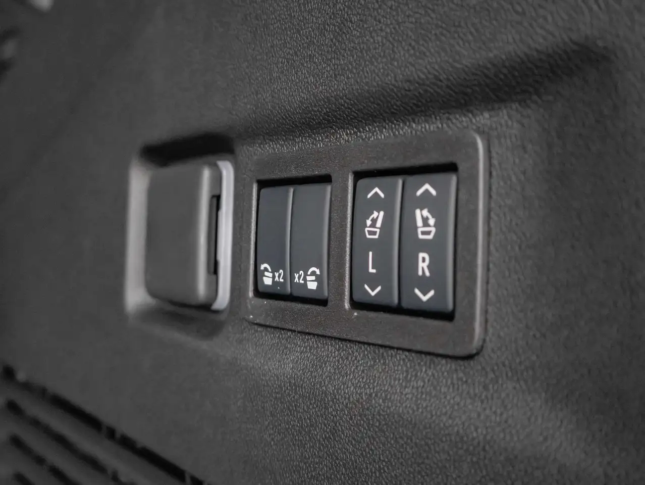 Chevrolet Suburban fotografie Chevrolet Suburban