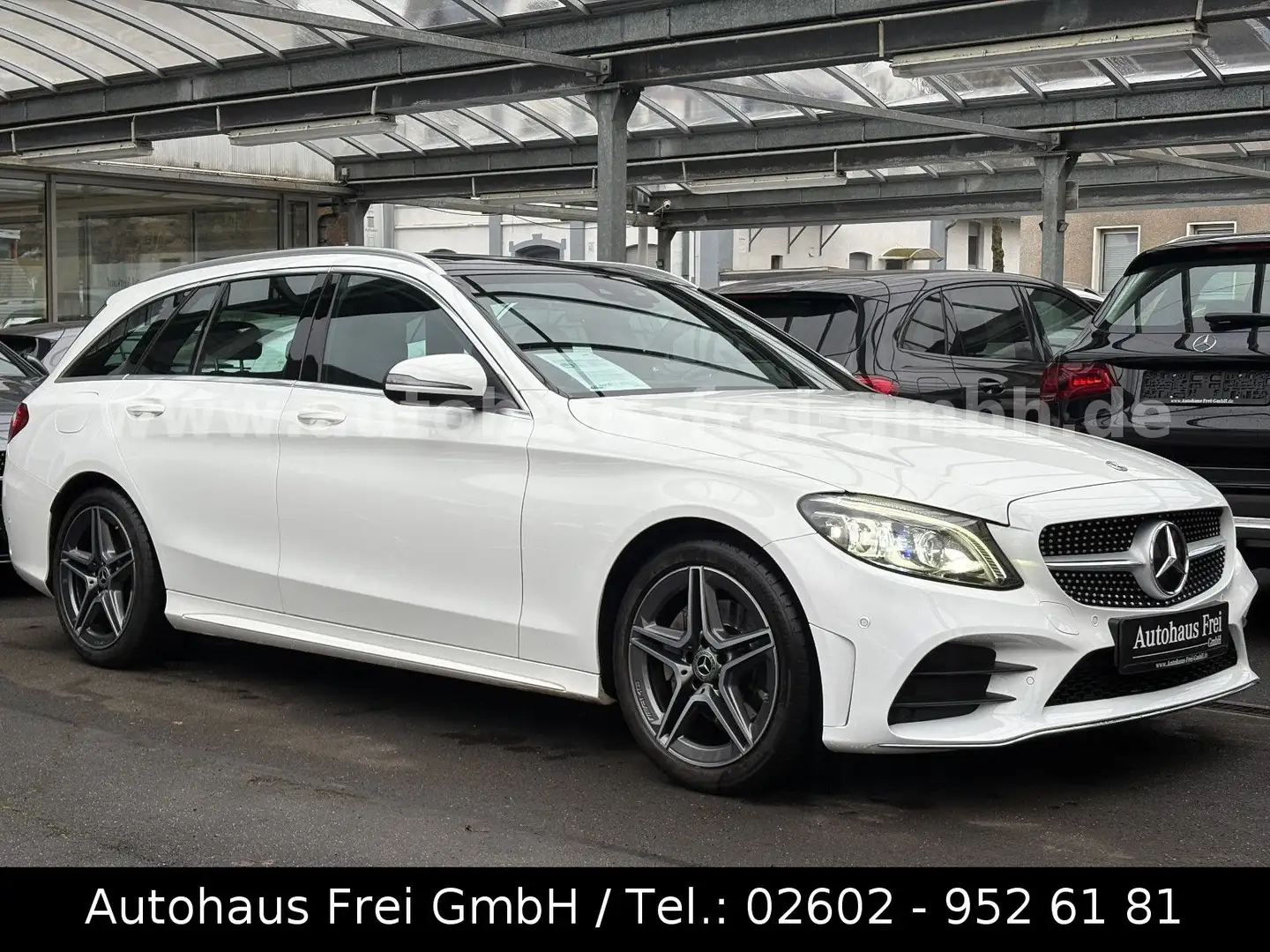 Mercedes-Benz C 200 T AMG-LINE*AMBIENTE*KAMERA*PANO*MULTIBEAM* Weiß - 1