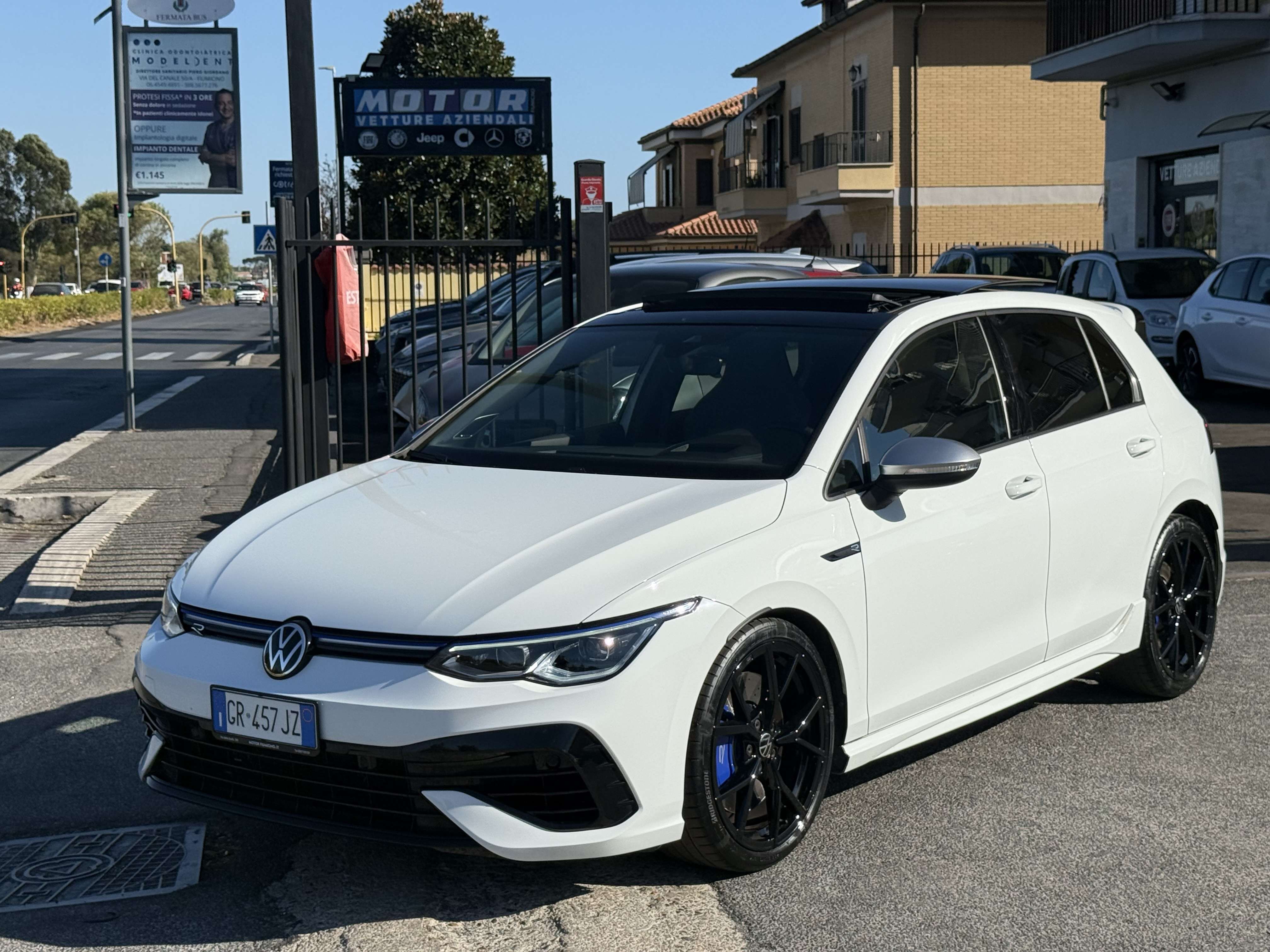 Volkswagen Golf R