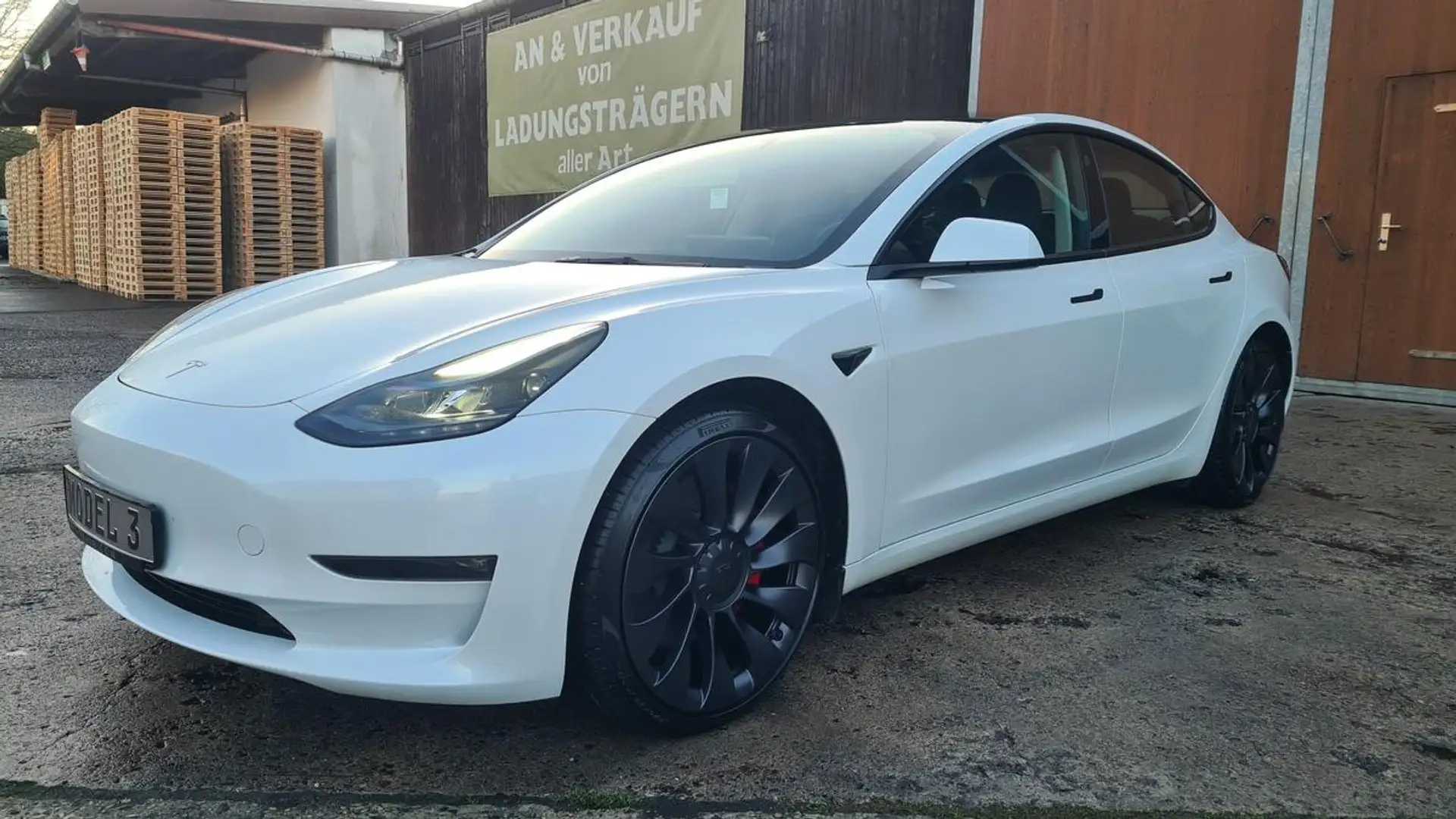 Tesla Model 3 PERFORMANCE  Erst 27Tkm PDC 11.22 Blanc - 1