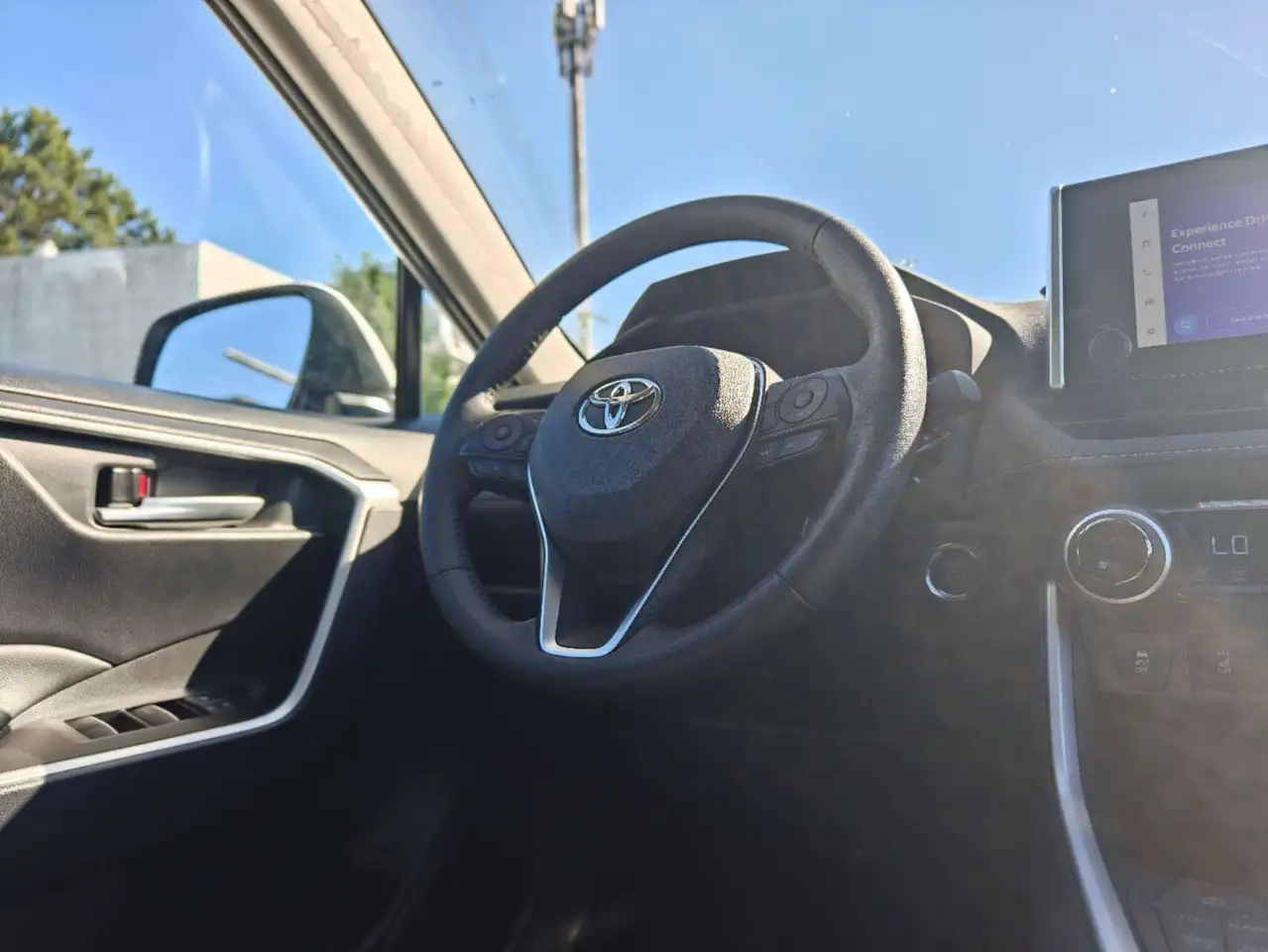 Toyota RAV 4 photo Toyota RAV 4